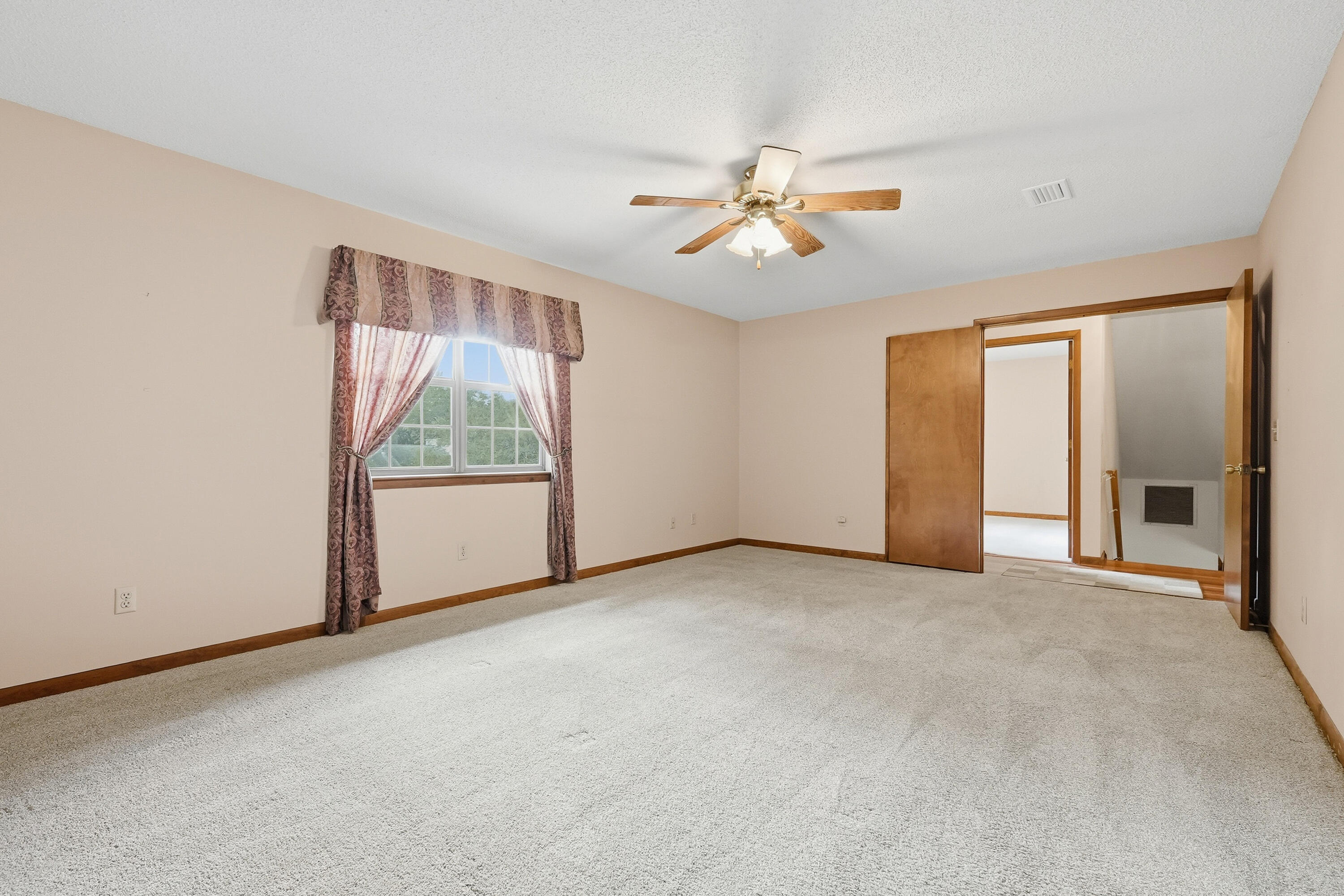 ROCKY BAYOU COUNTRY CLUB ESTATES 3 - Residential