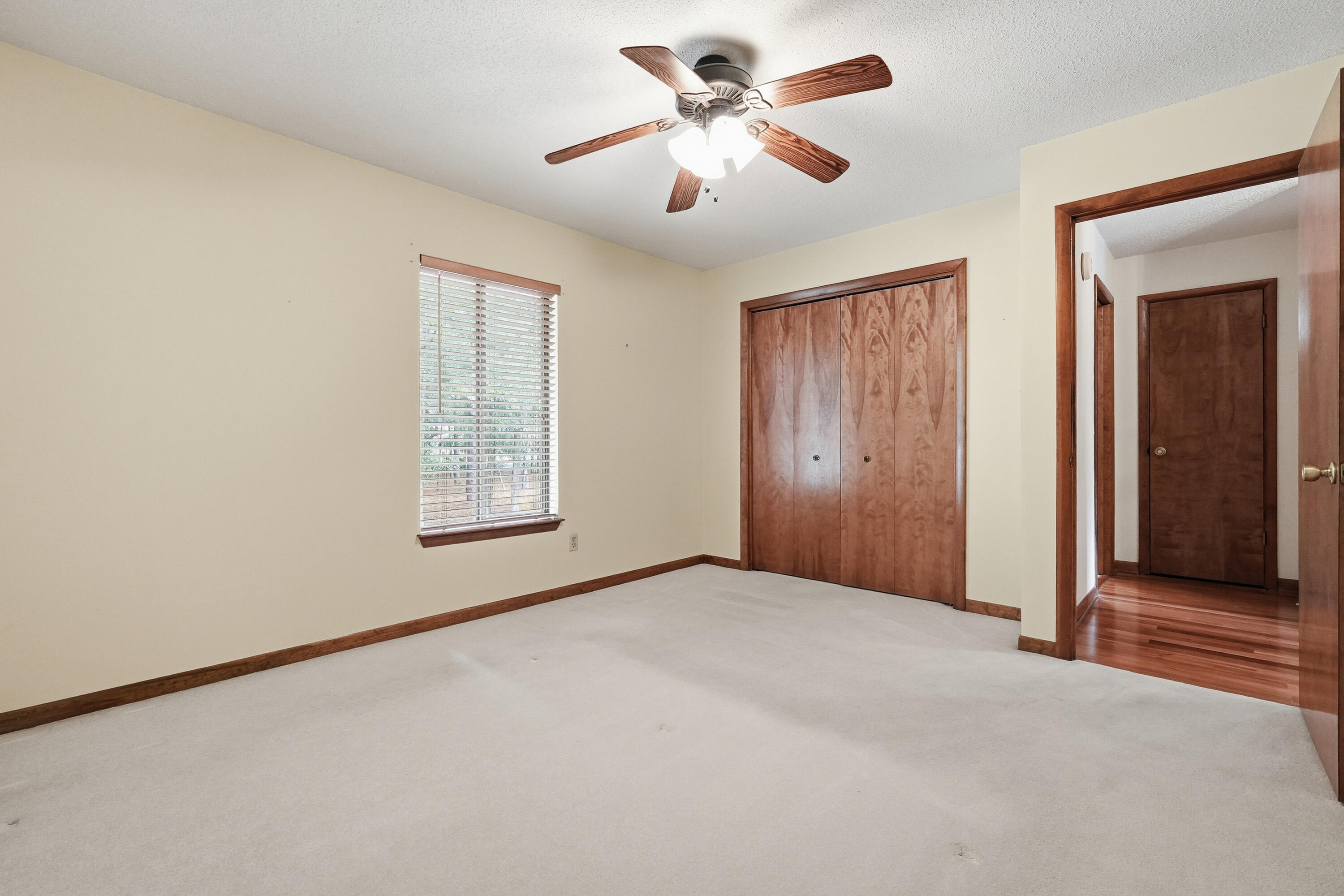 ROCKY BAYOU COUNTRY CLUB ESTATES 3 - Residential