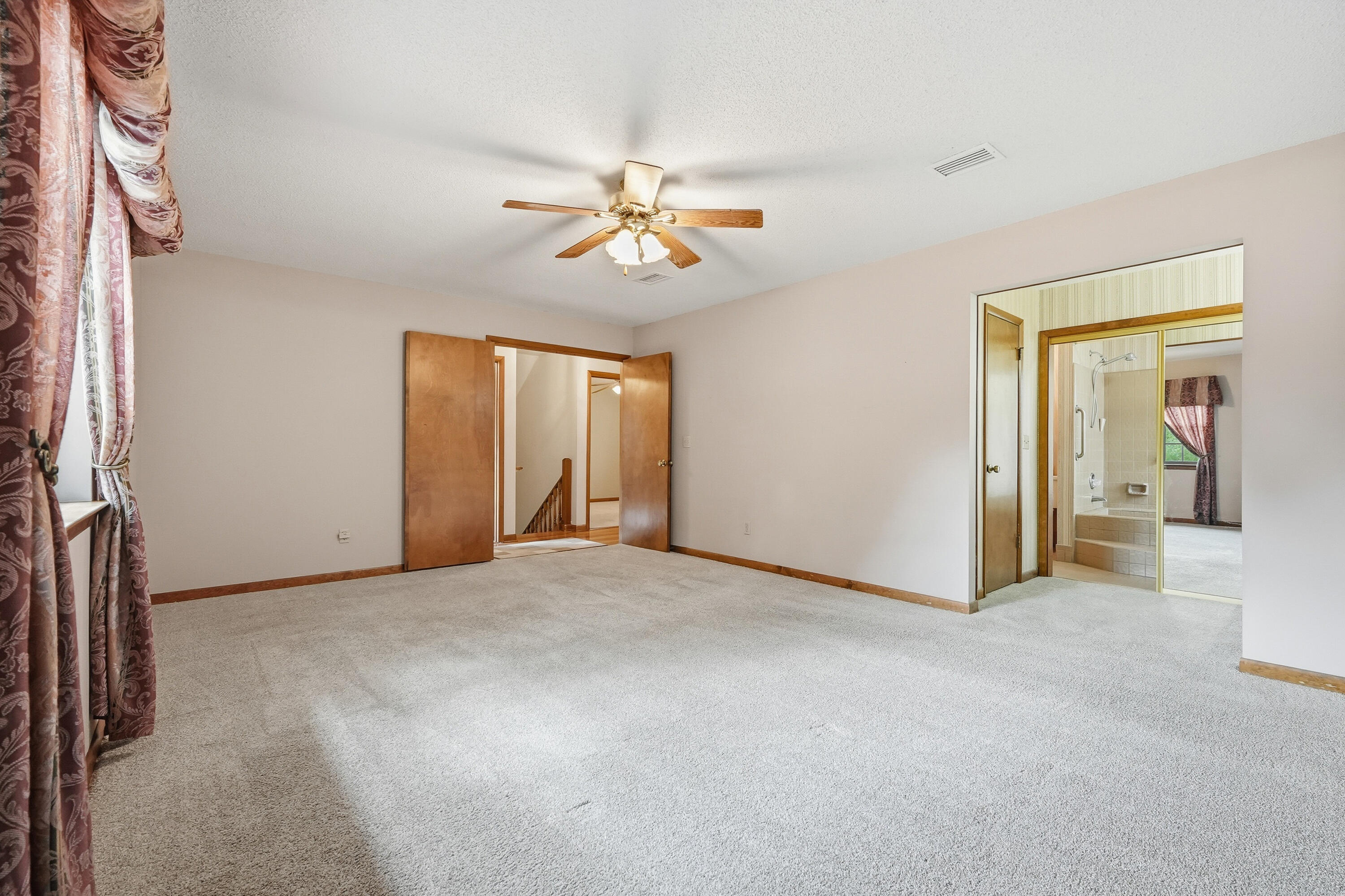 ROCKY BAYOU COUNTRY CLUB ESTATES 3 - Residential