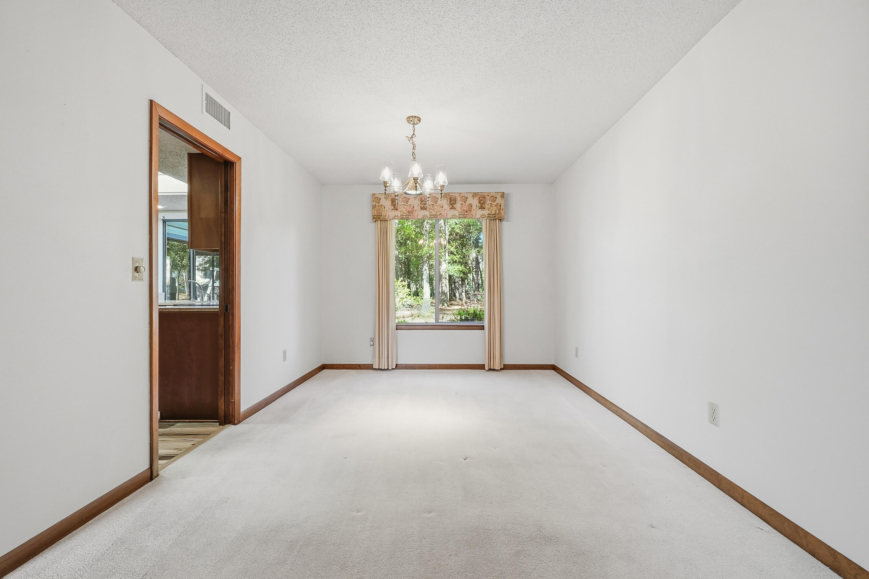 ROCKY BAYOU COUNTRY CLUB ESTATES 3 - Residential