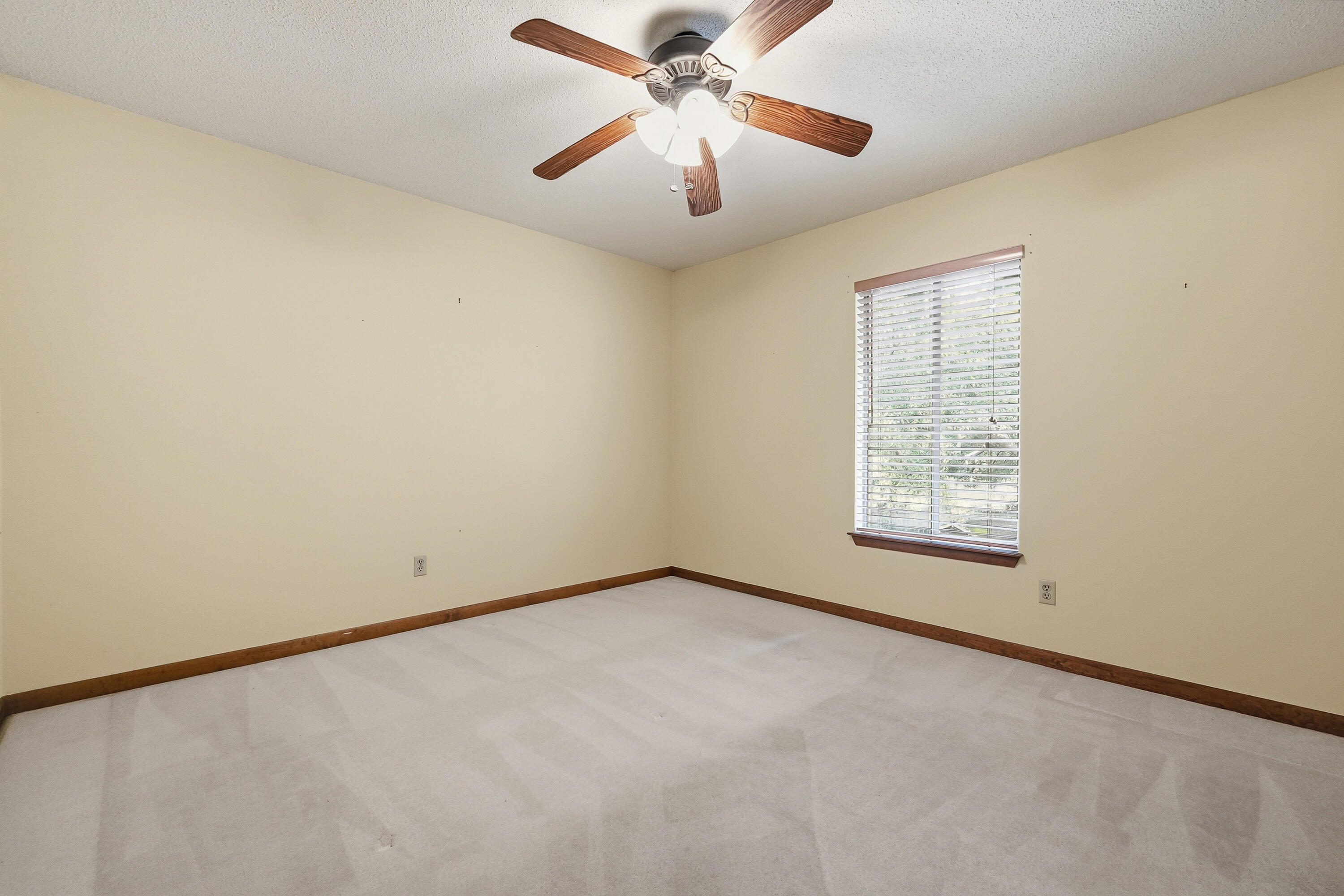 ROCKY BAYOU COUNTRY CLUB ESTATES 3 - Residential