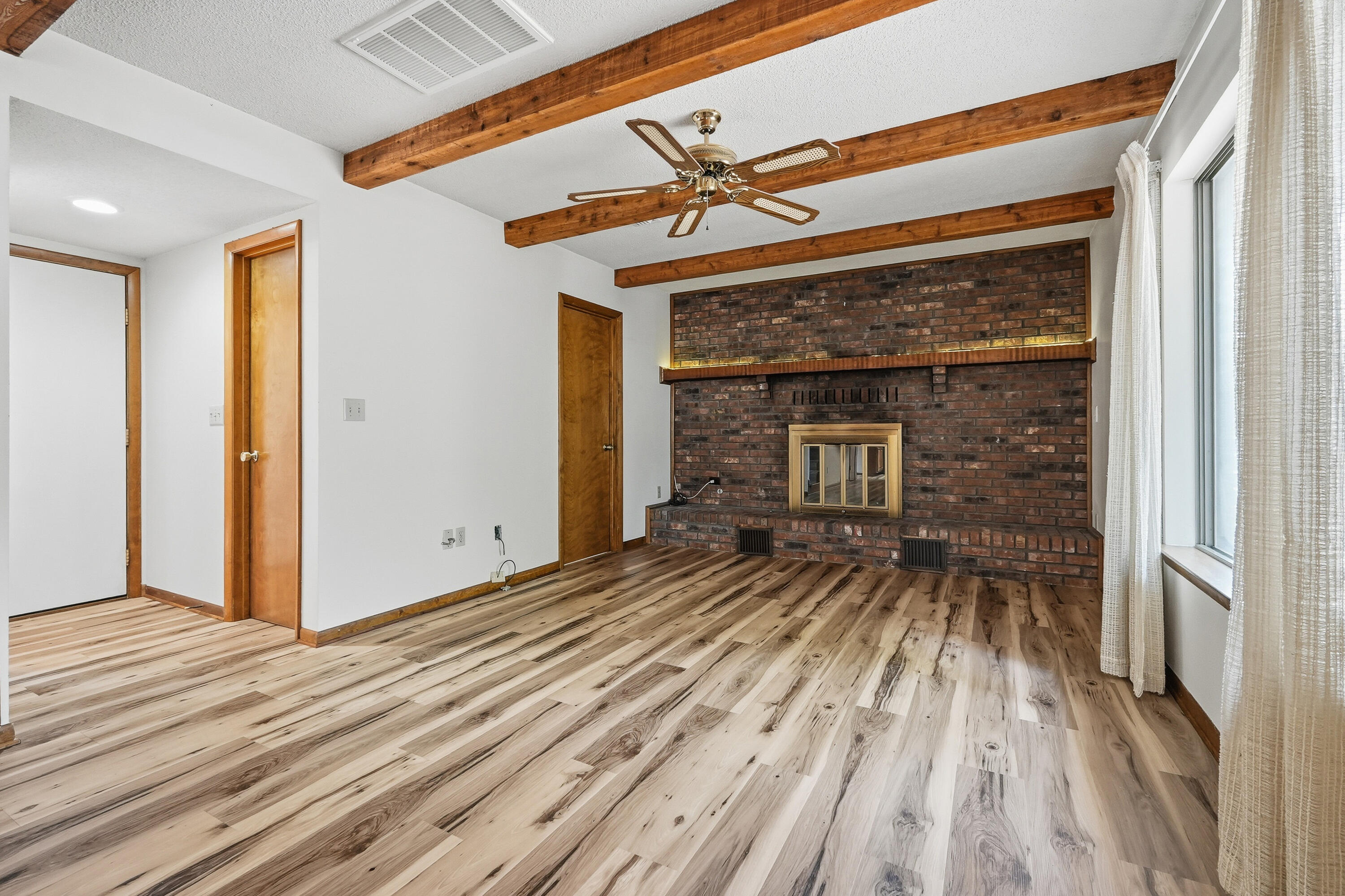 ROCKY BAYOU COUNTRY CLUB ESTATES 3 - Residential