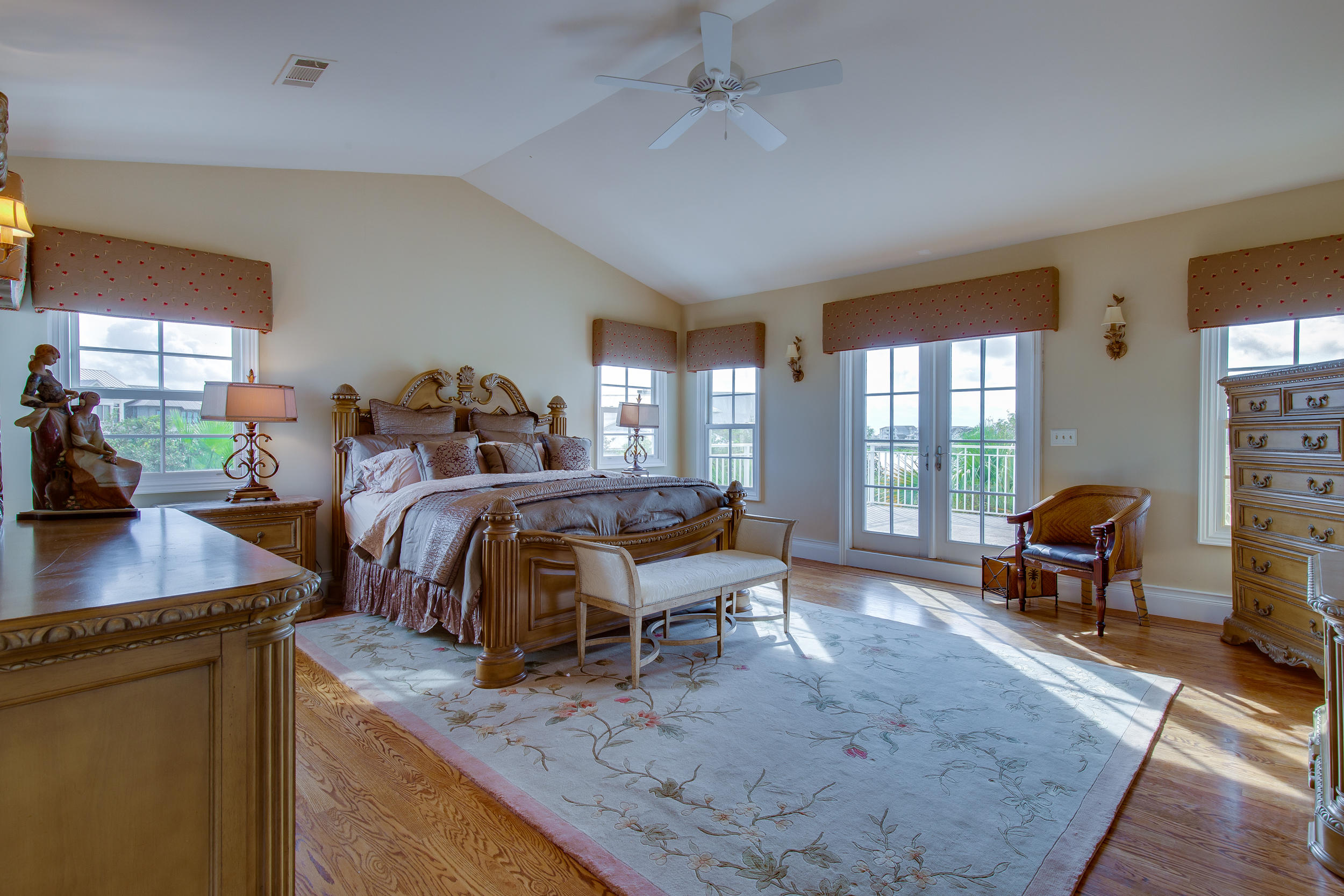 CAMP CREEK LAKE - Residential