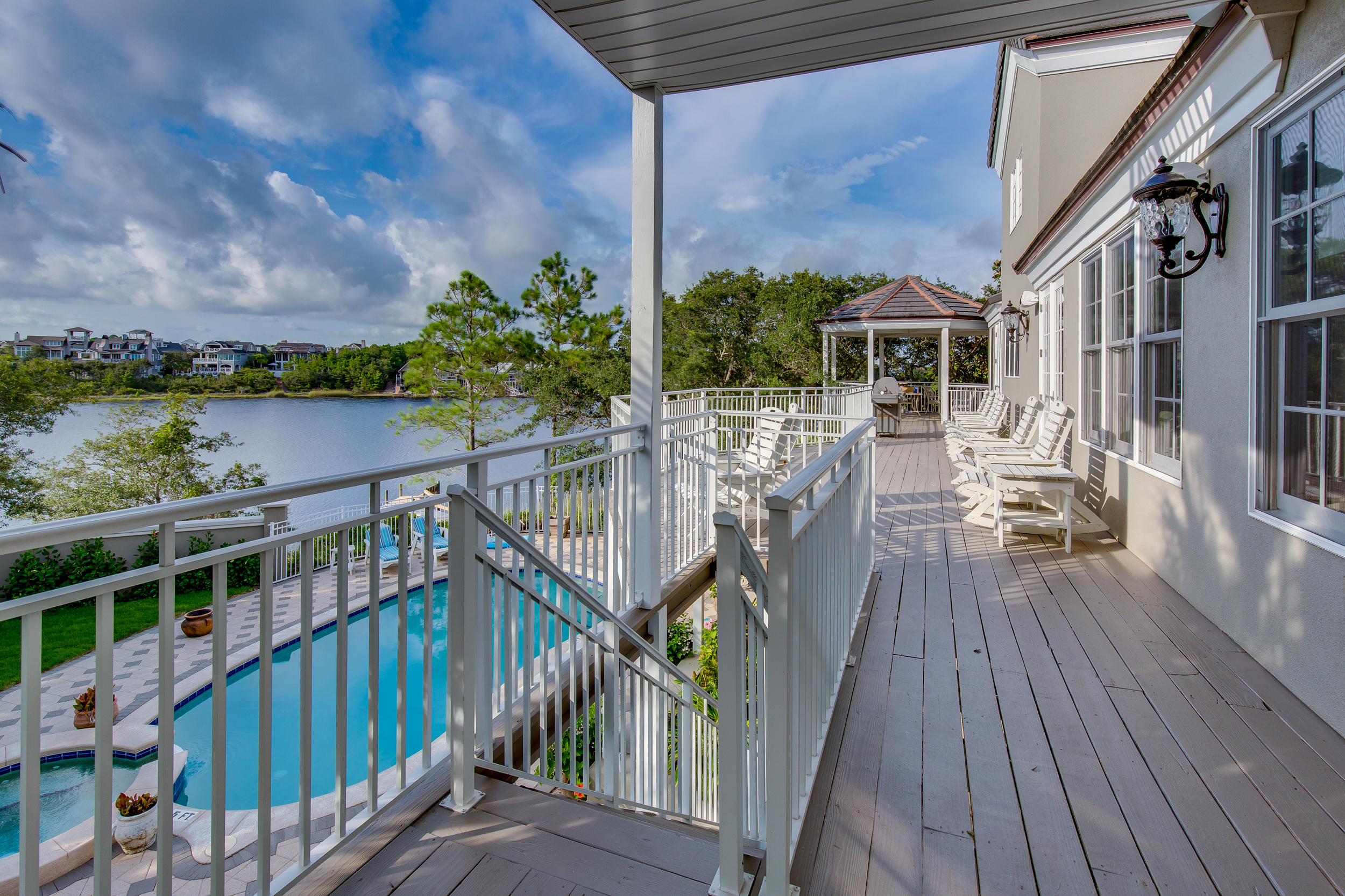 CAMP CREEK LAKE - Residential