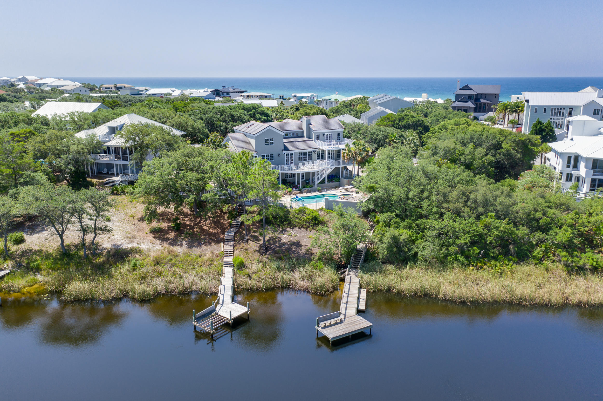 CAMP CREEK LAKE - Residential