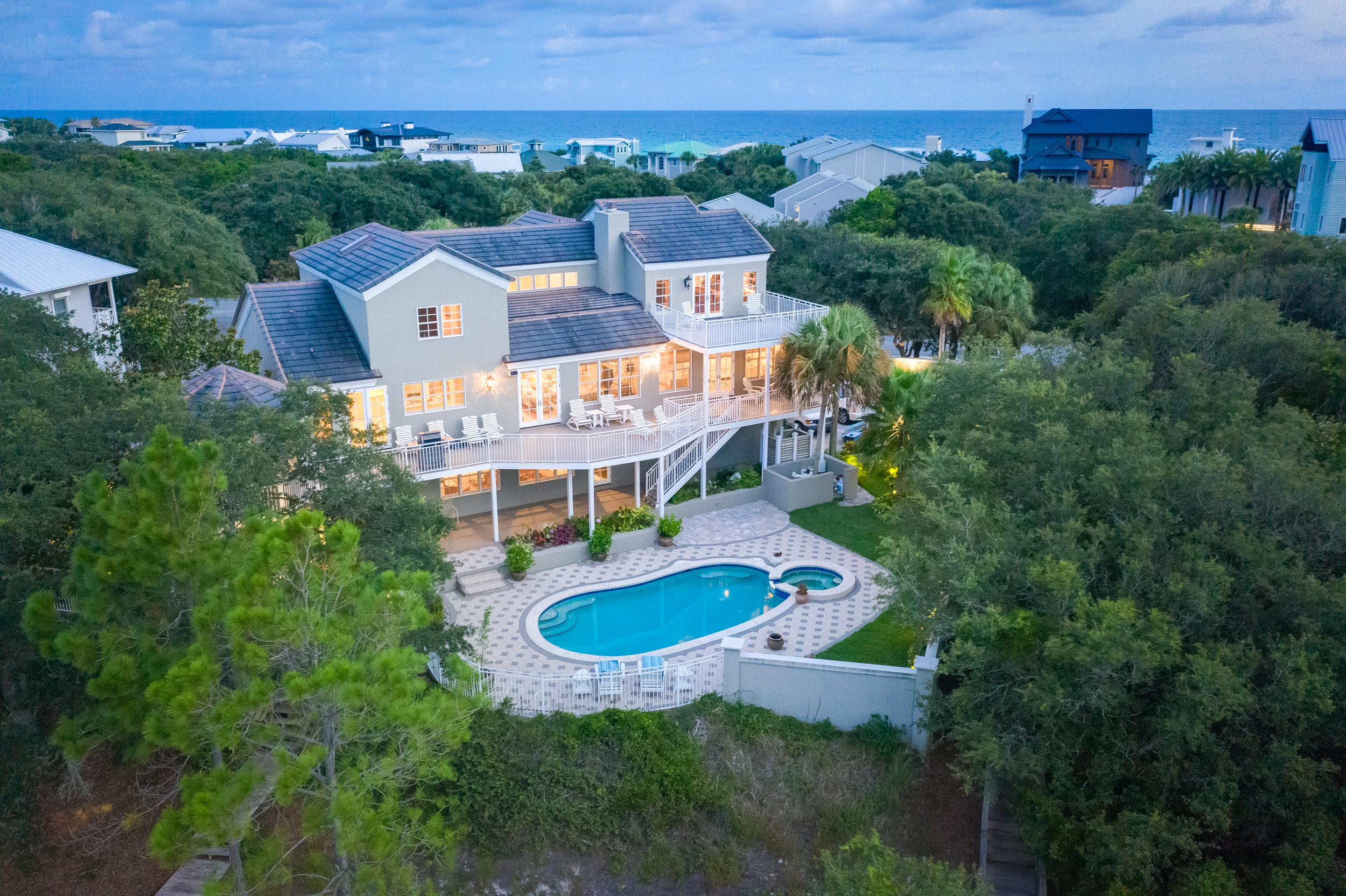 CAMP CREEK LAKE - Residential