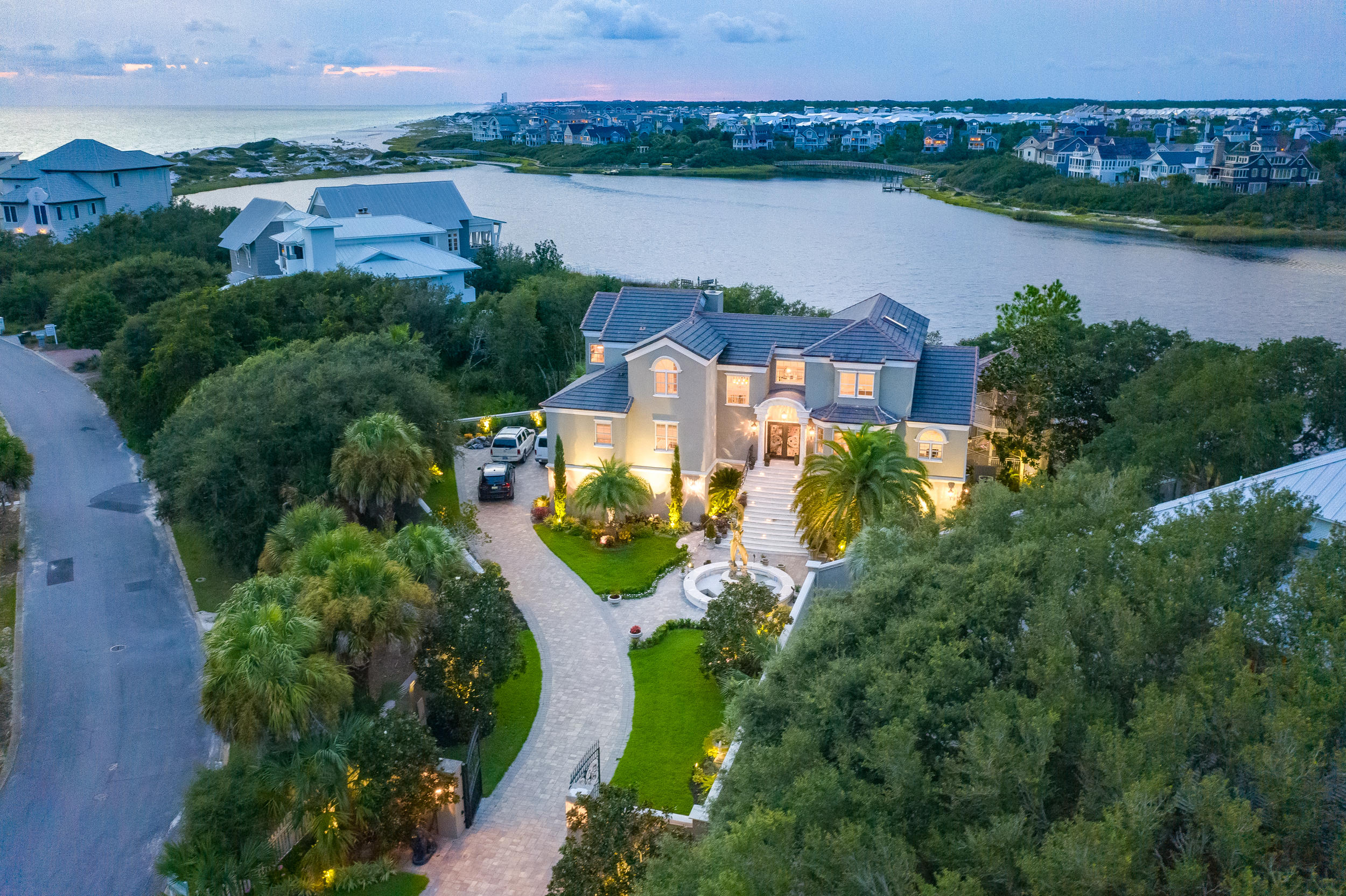 CAMP CREEK LAKE - Residential