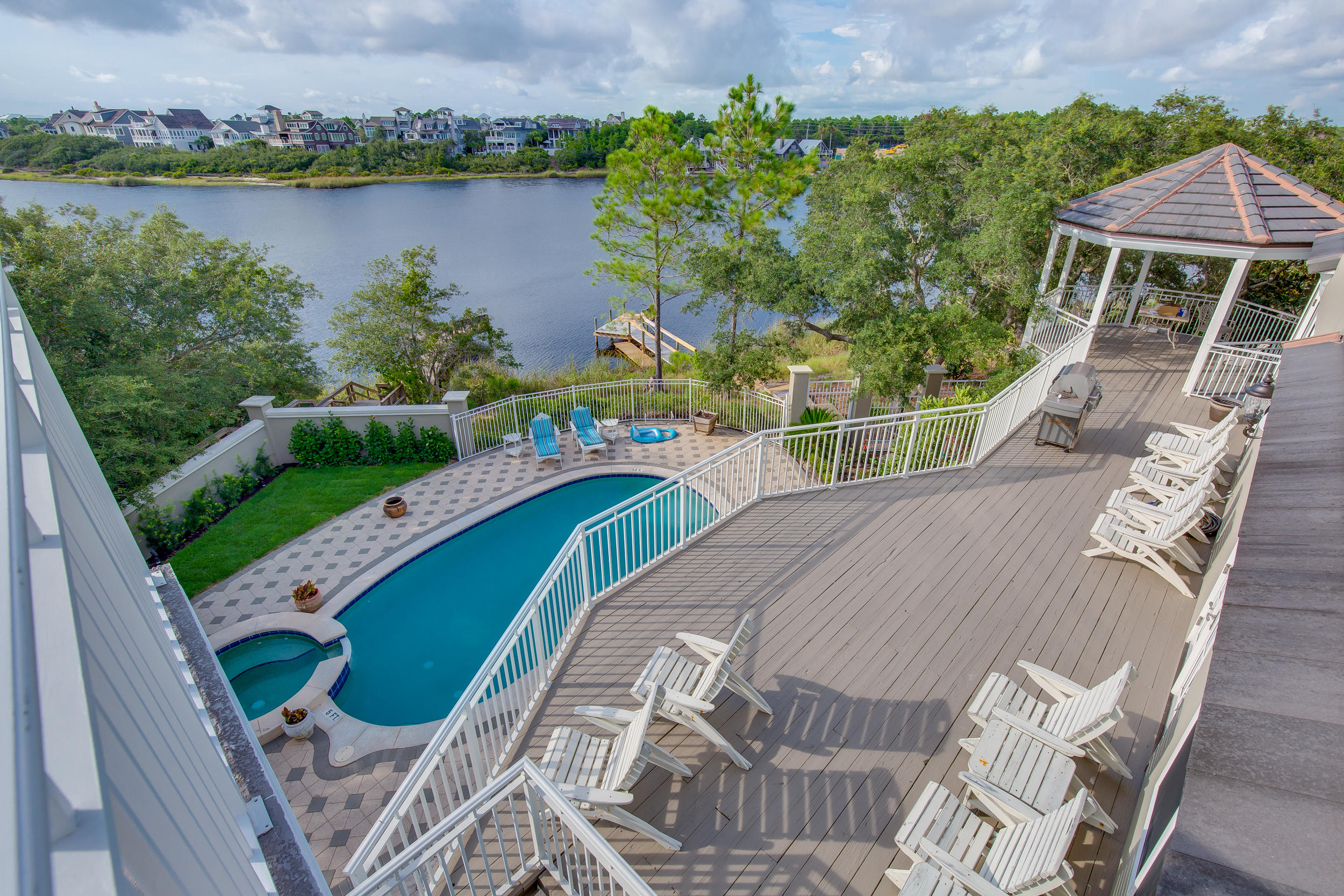 CAMP CREEK LAKE - Residential