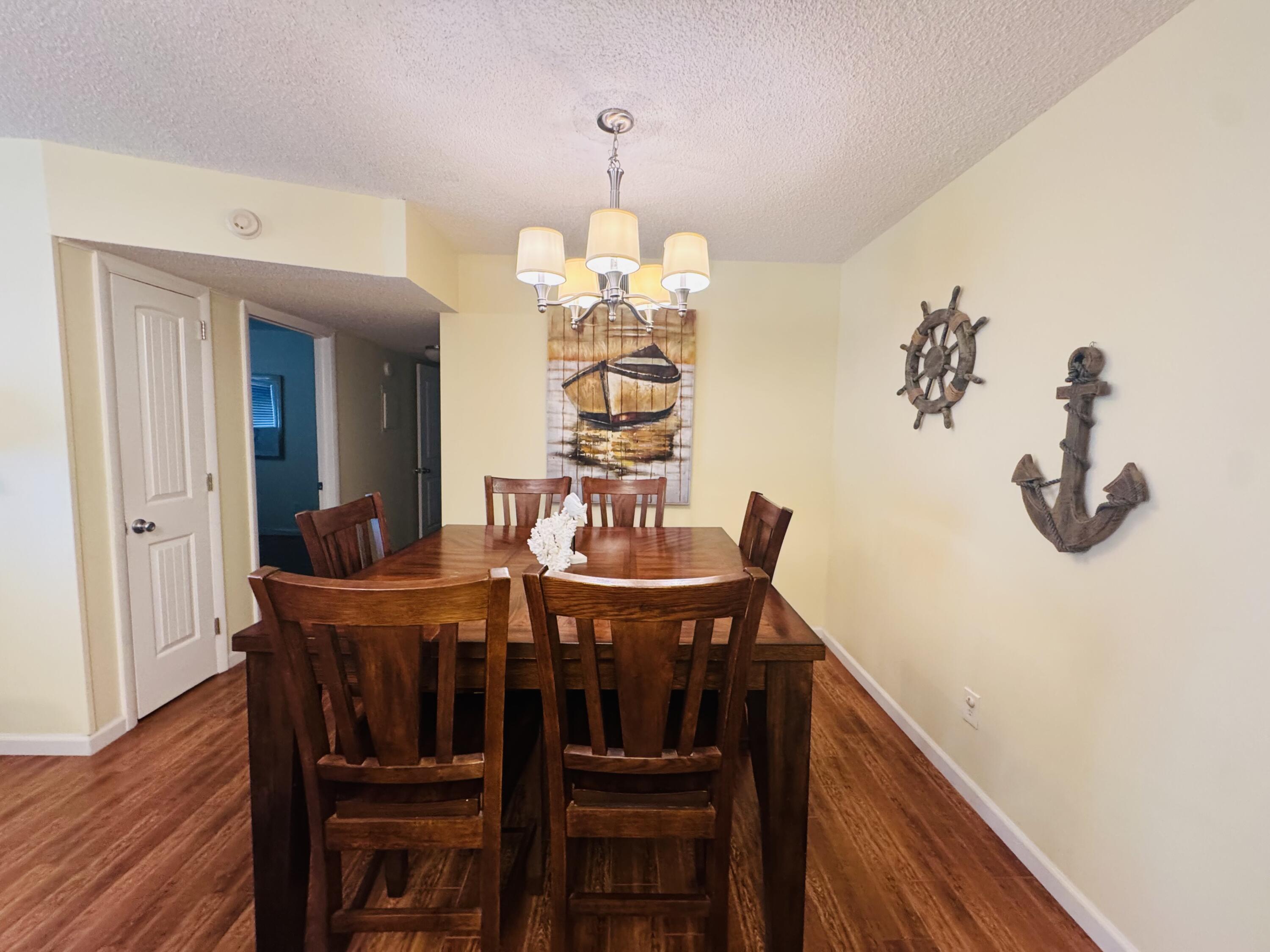 LANDMARK CONDO - Residential Lease