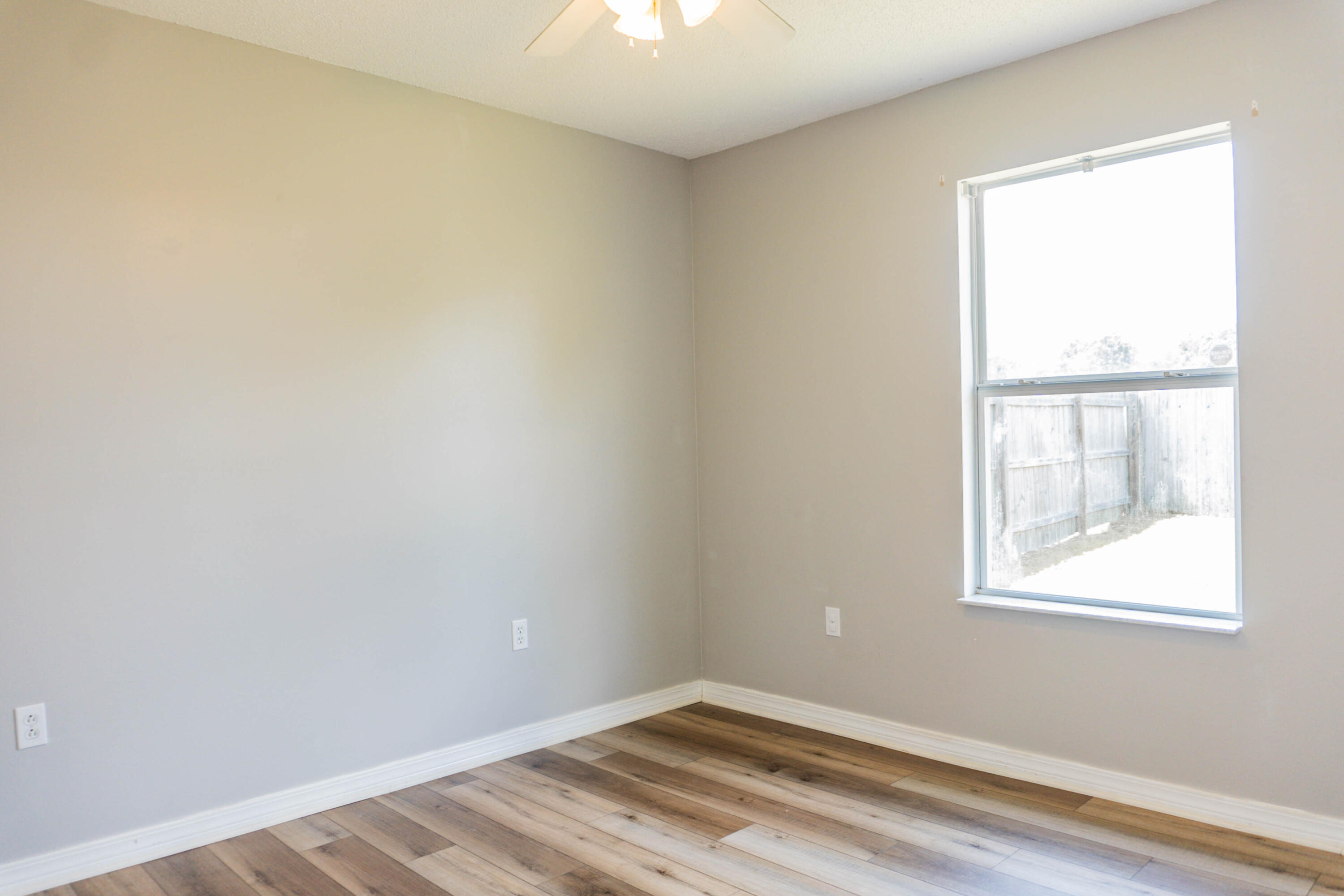 RIDGE CREST PH II - Residential