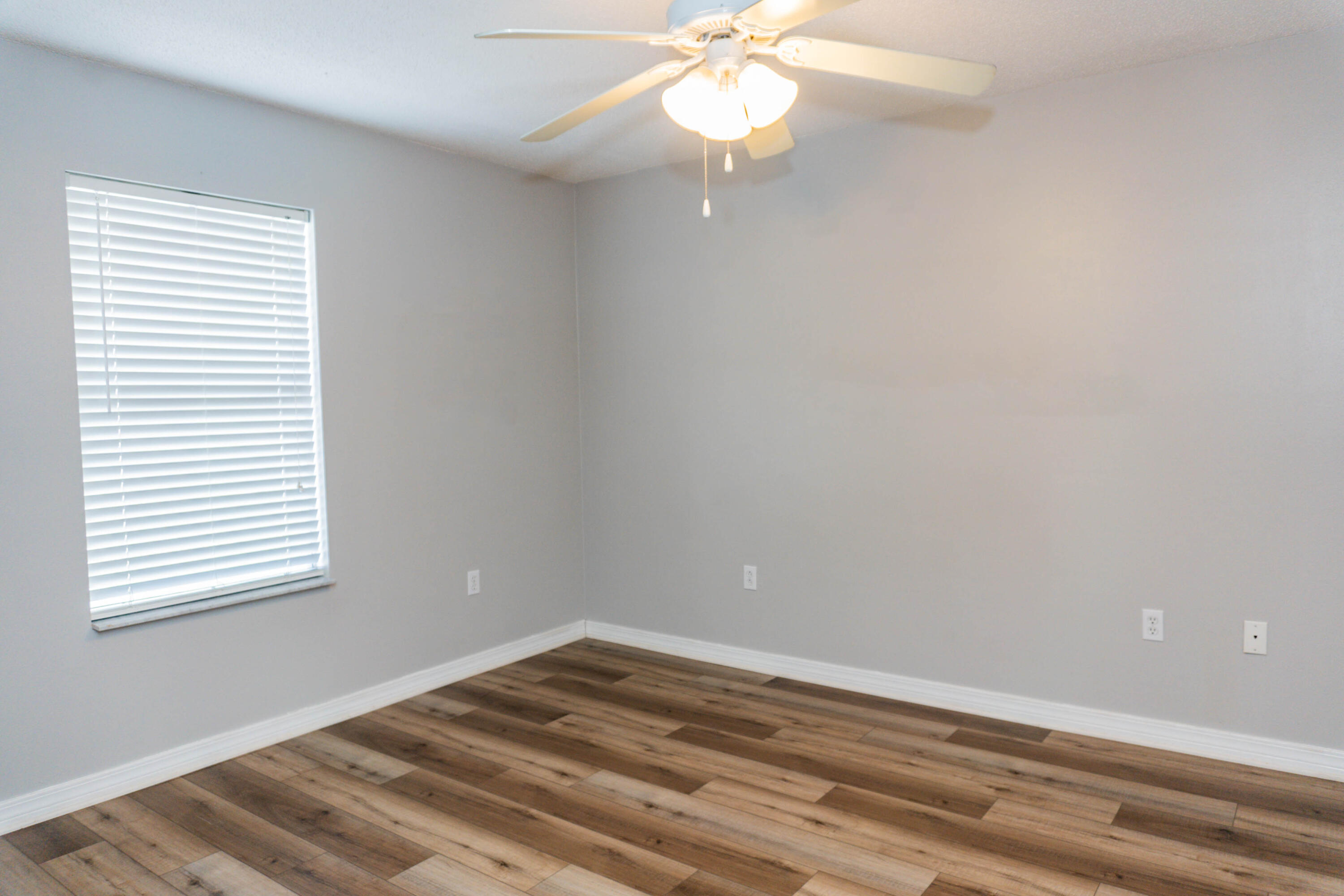 RIDGE CREST PH II - Residential