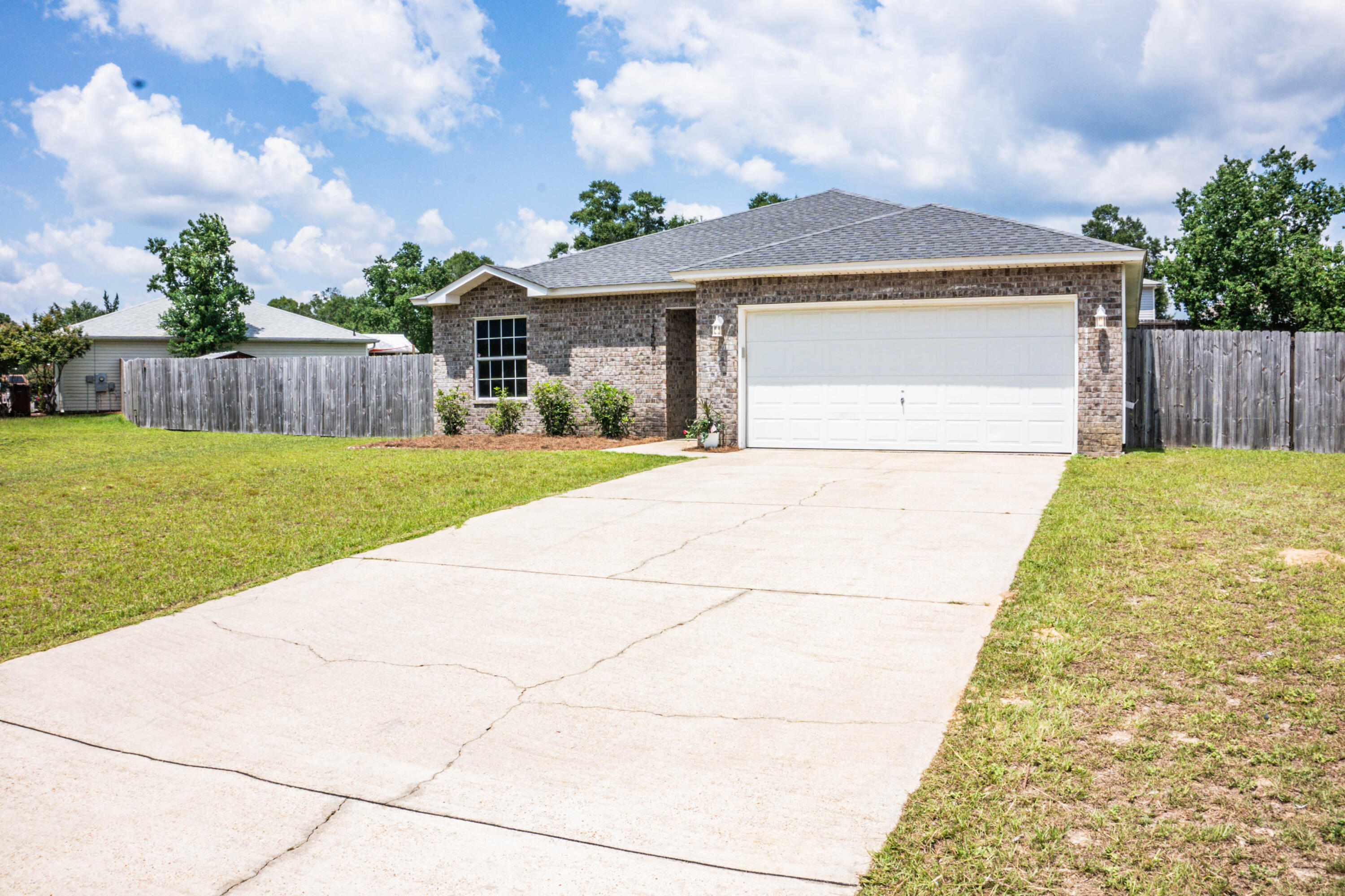 RIDGE CREST PH II - Residential
