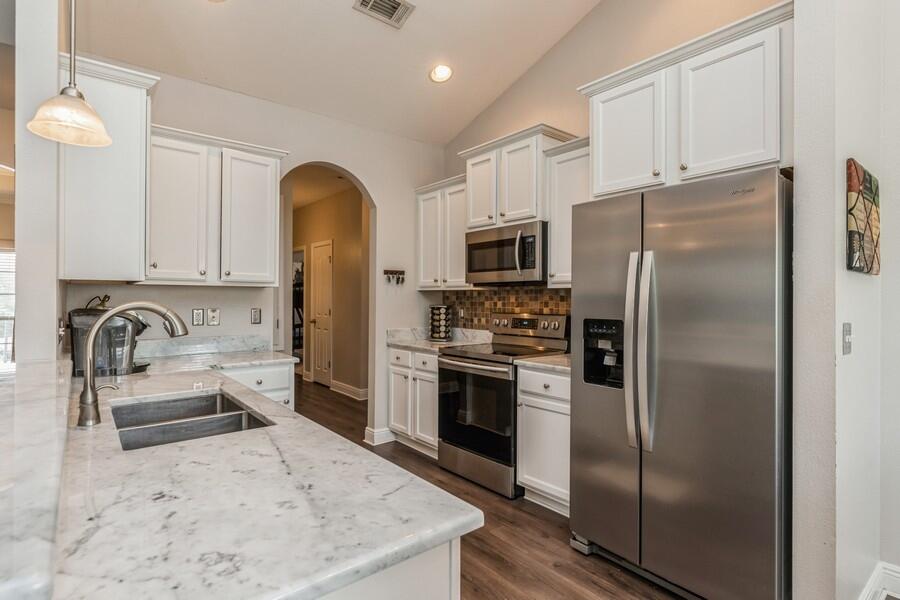 ROLLING RIDGE - Residential