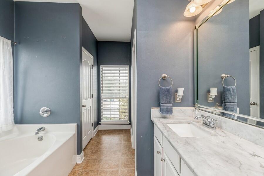 ROLLING RIDGE - Residential