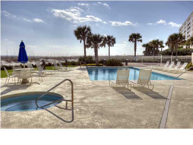 HOLIDAY ISLE TOWERS CONDO - Residential