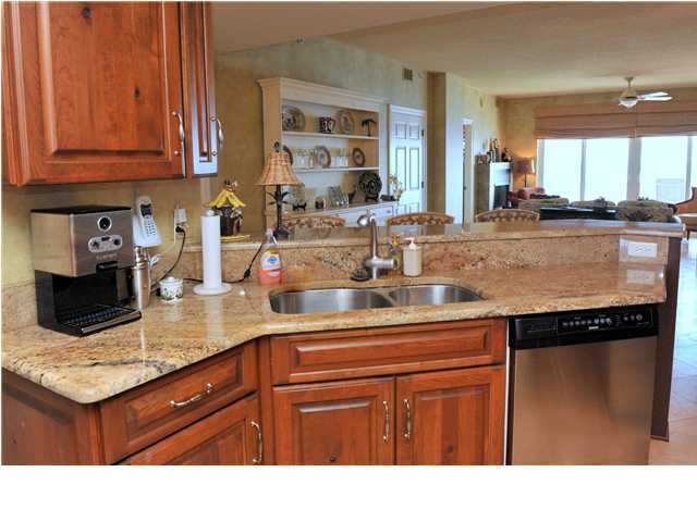 HOLIDAY ISLE TOWERS CONDO - Residential