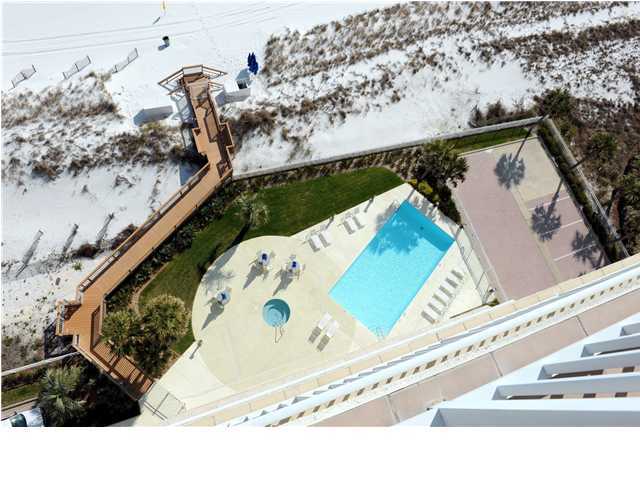 HOLIDAY ISLE TOWERS CONDO - Residential