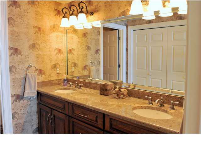 HOLIDAY ISLE TOWERS CONDO - Residential