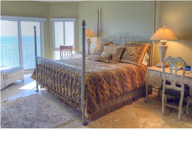 HOLIDAY ISLE TOWERS CONDO - Residential
