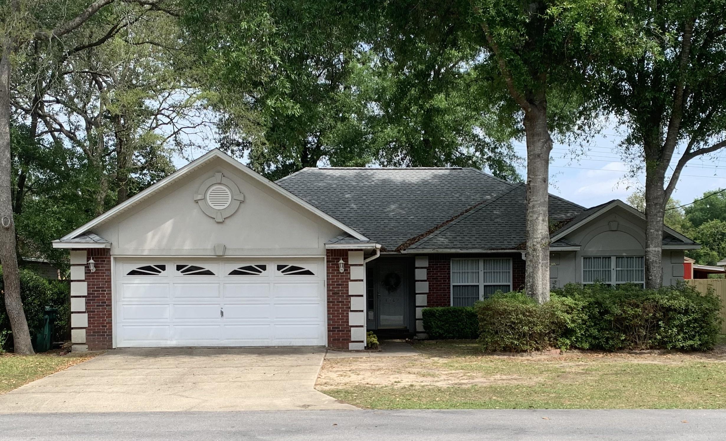PINNACLE POINT - Residential