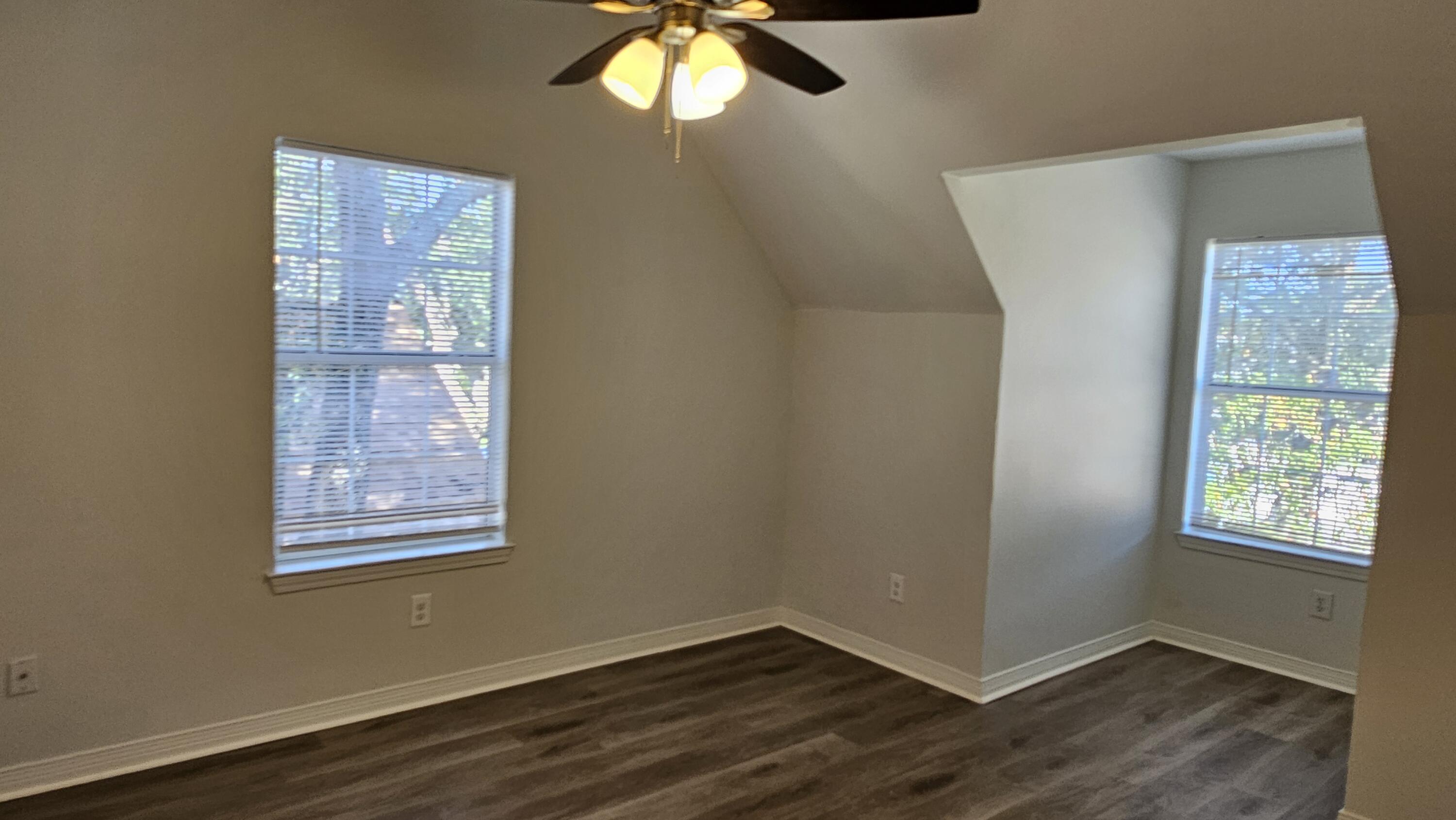 PARKWOOD PLACE AT BLUEWATER BAY - Residential Lease