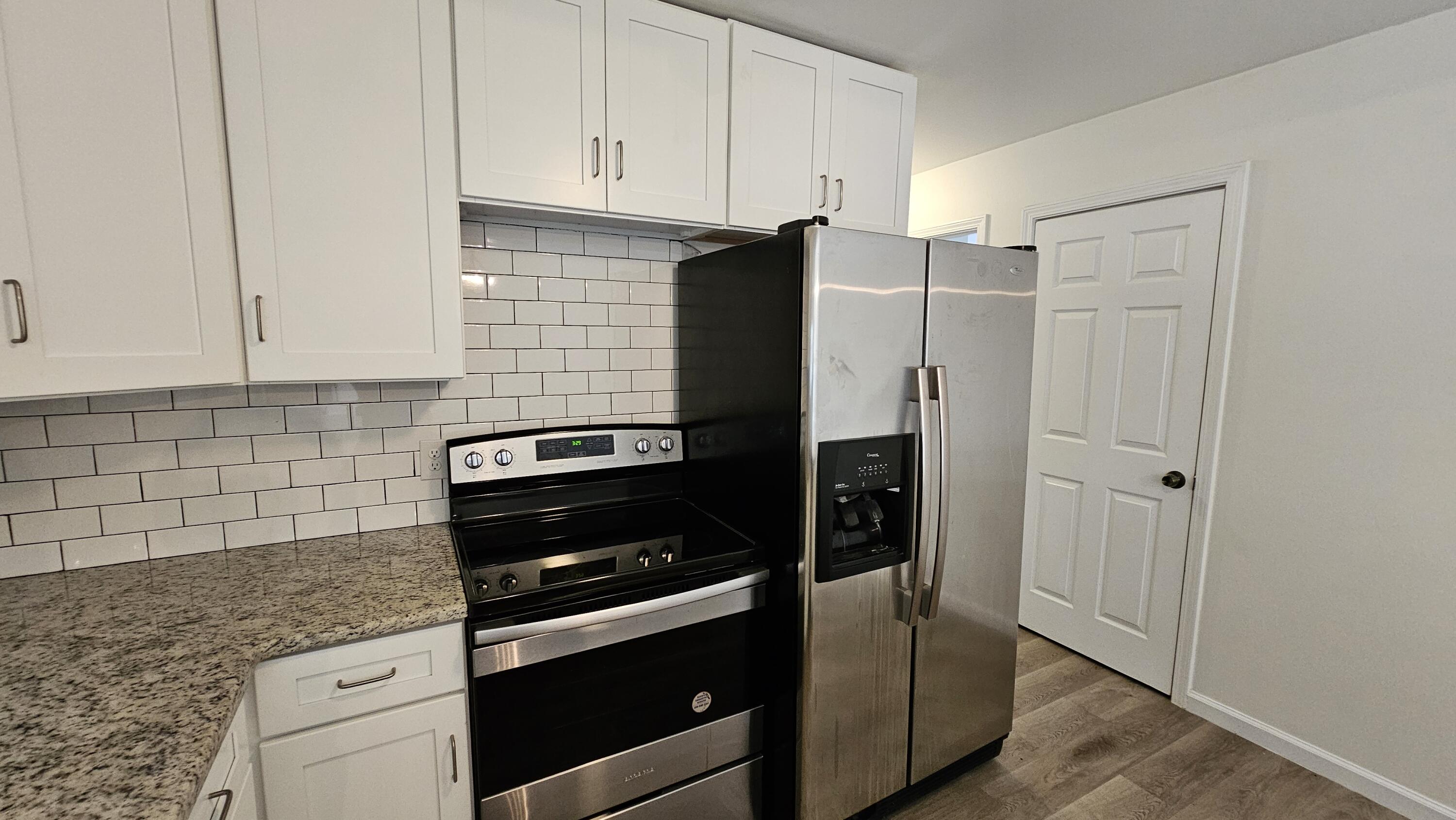 PARKWOOD PLACE AT BLUEWATER BAY - Residential Lease