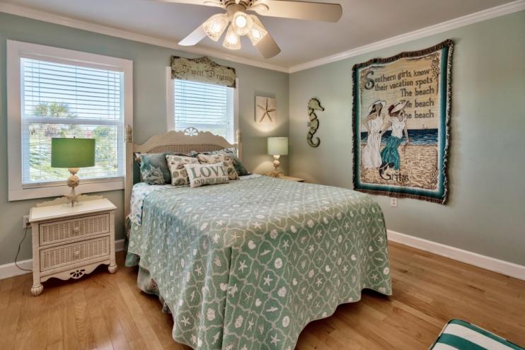 CRYSTAL BEACH T/H - Residential