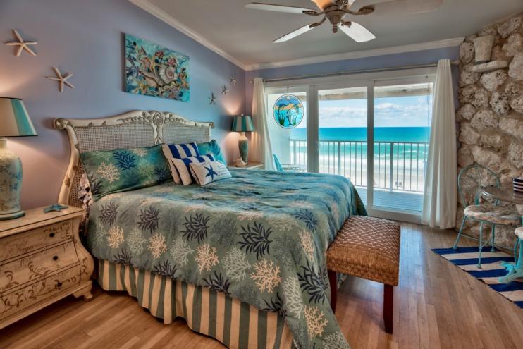 CRYSTAL BEACH T/H - Residential