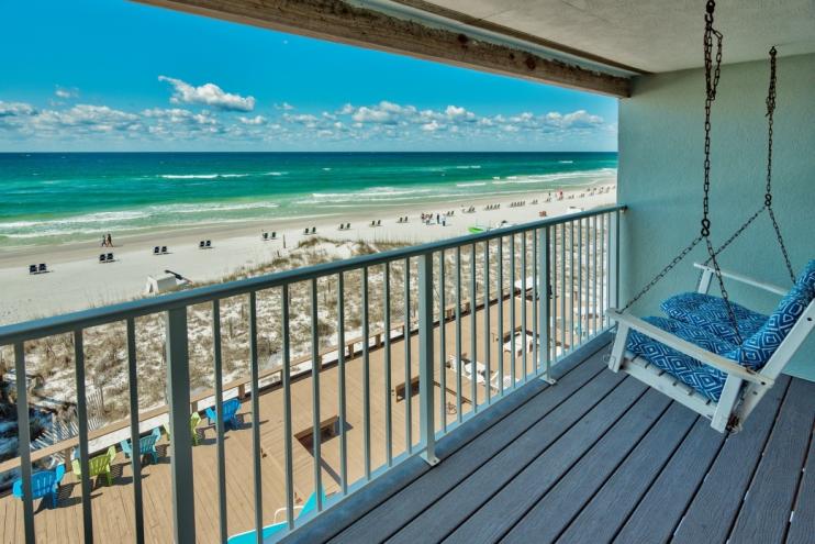 CRYSTAL BEACH T/H - Residential