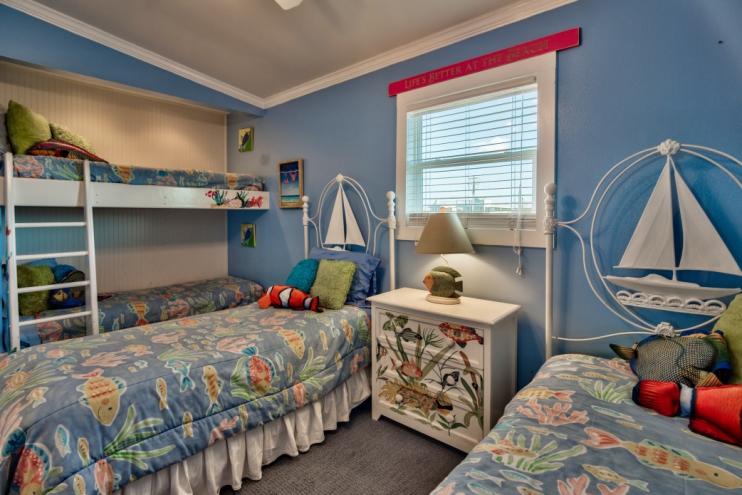 CRYSTAL BEACH T/H - Residential