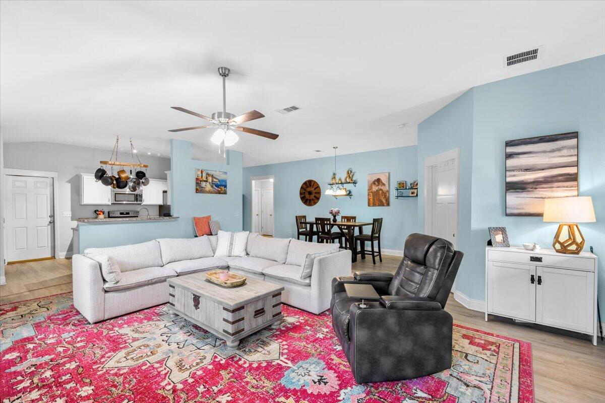 First Addition to Navarre, - Residential