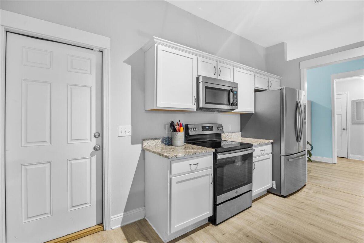 First Addition to Navarre, - Residential