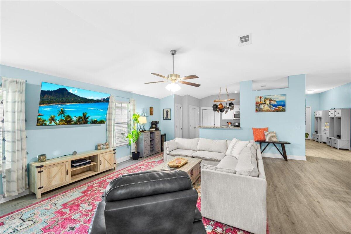 First Addition to Navarre, - Residential
