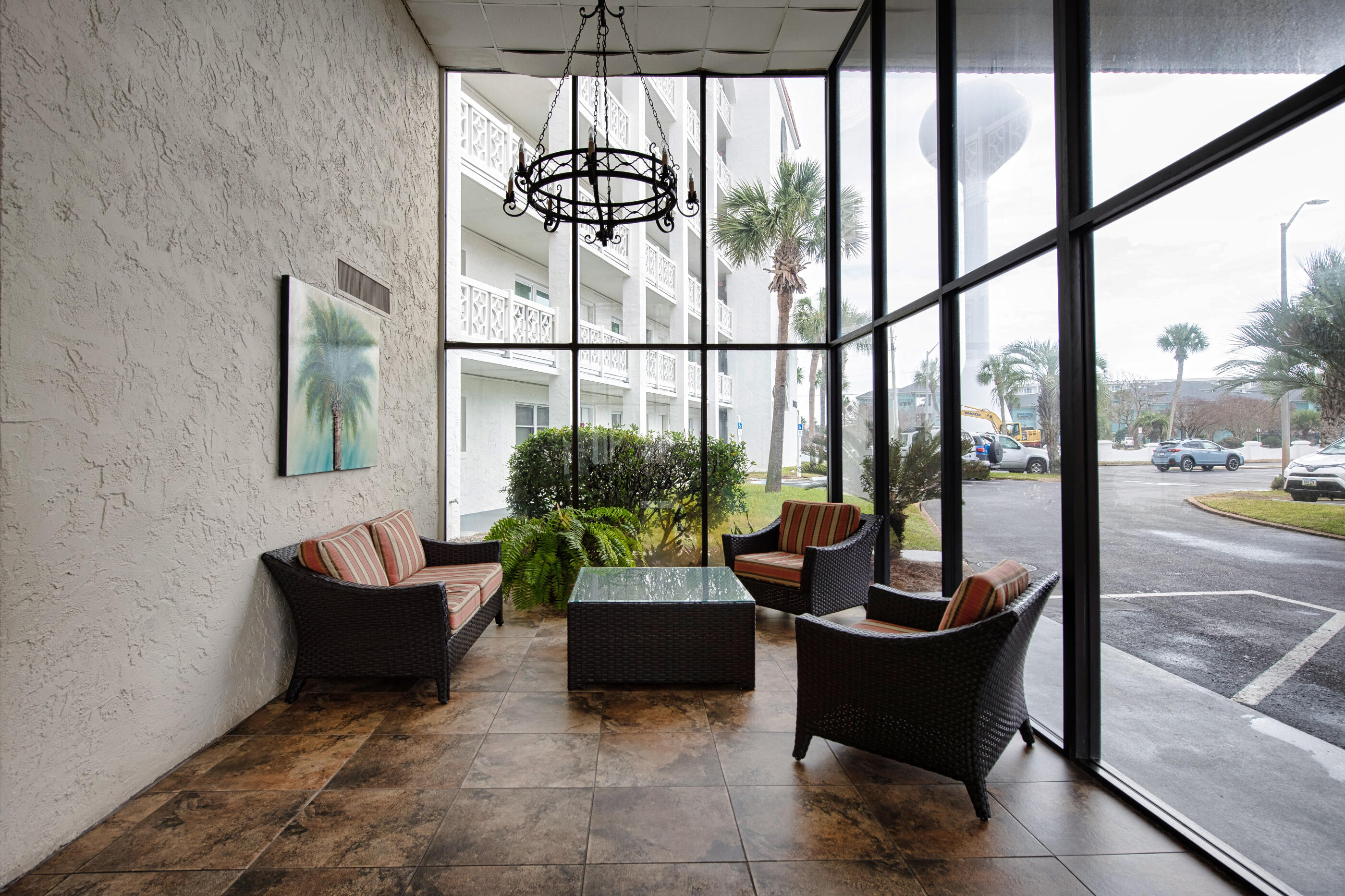 EL MATADOR CONDO - Residential