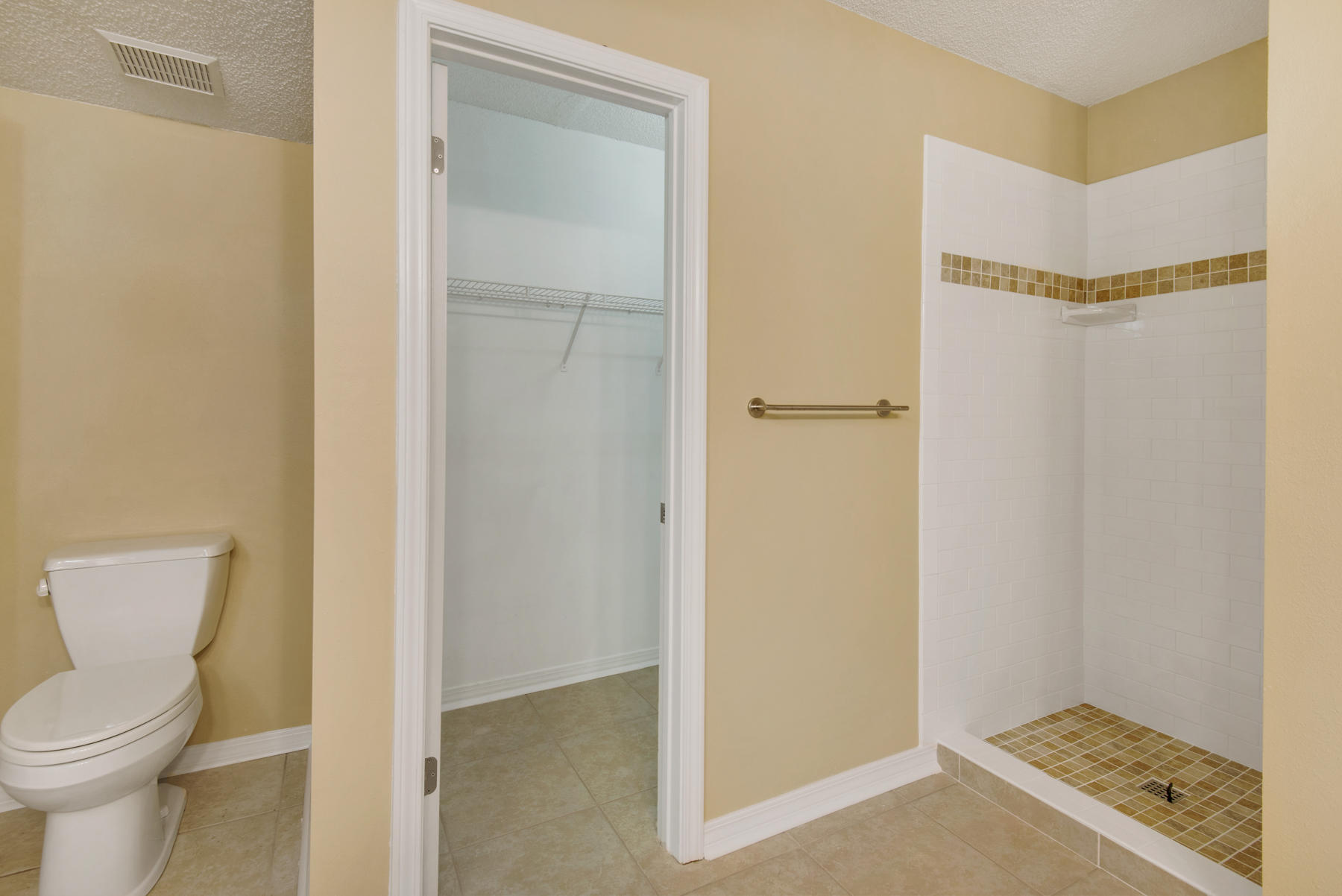 COLINA DEL ORO - Residential