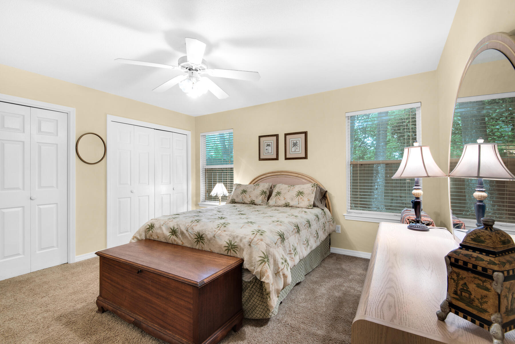 MAGNOLIA SQUARE - Residential