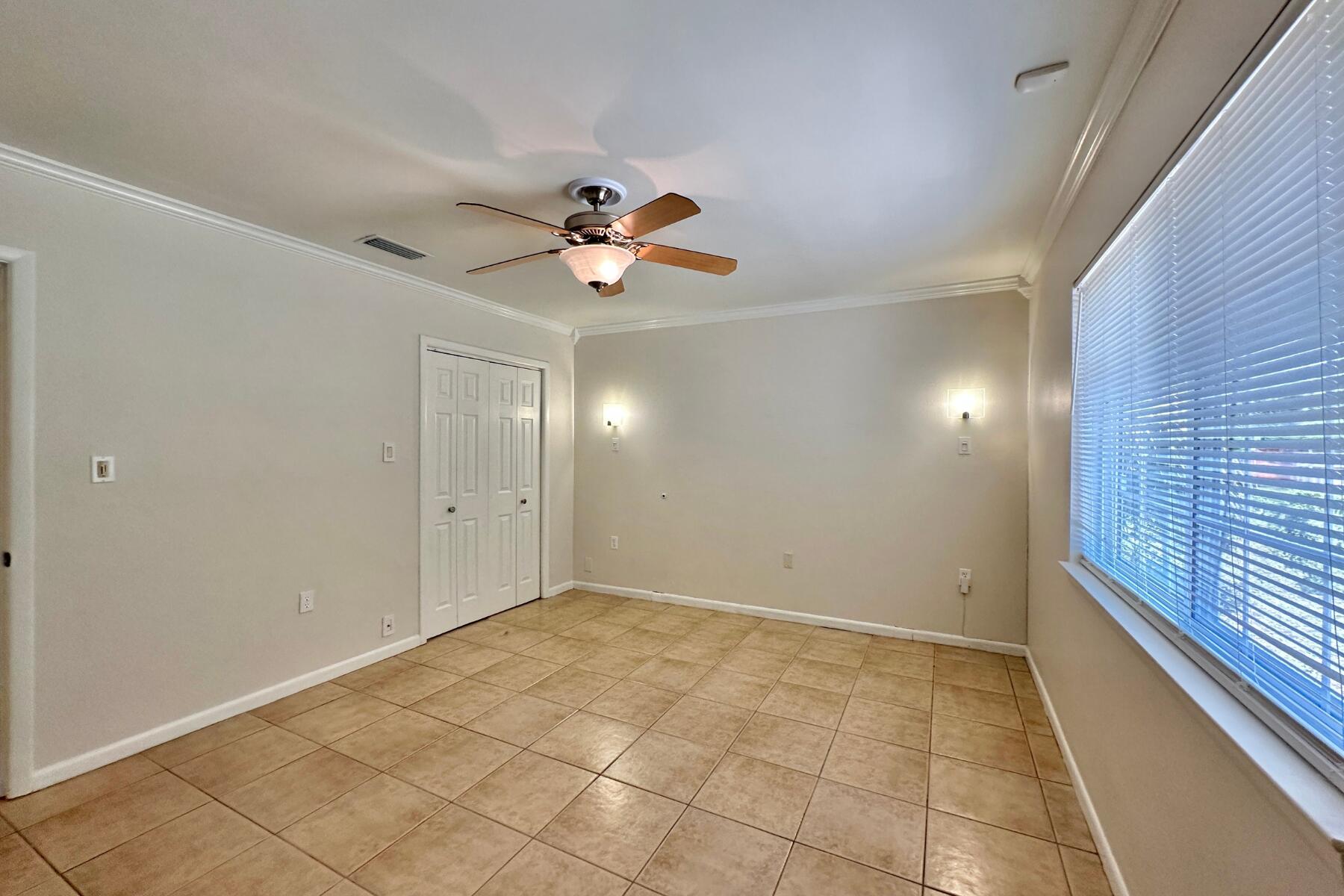 OAKLAND RESUB - Residential Lease
