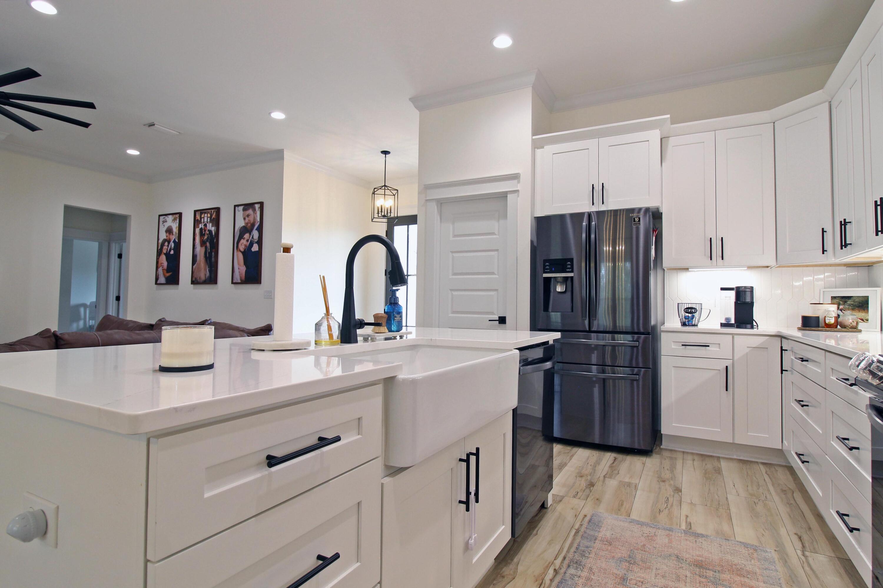 HIDDEN SPRINGS - Residential