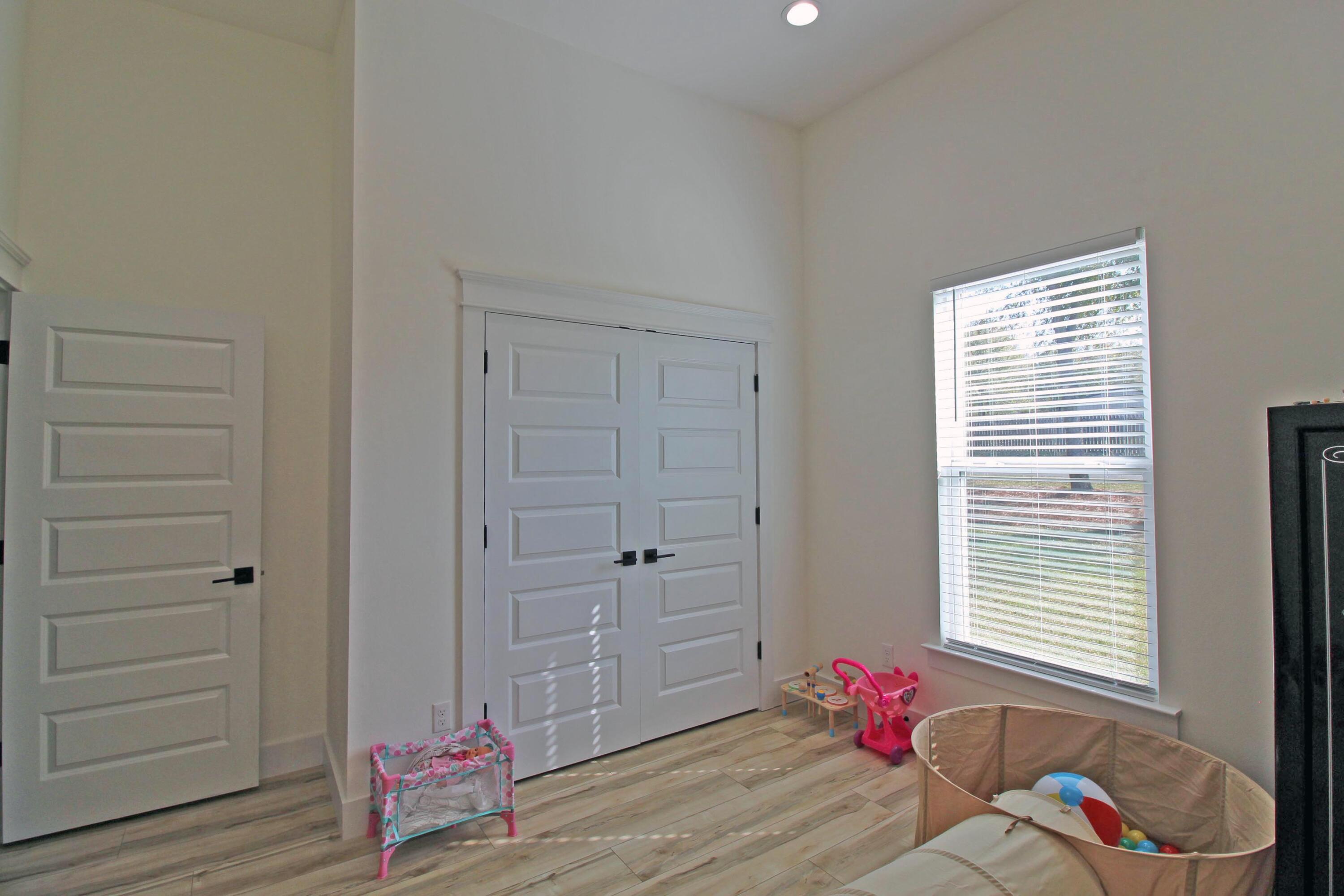 HIDDEN SPRINGS - Residential