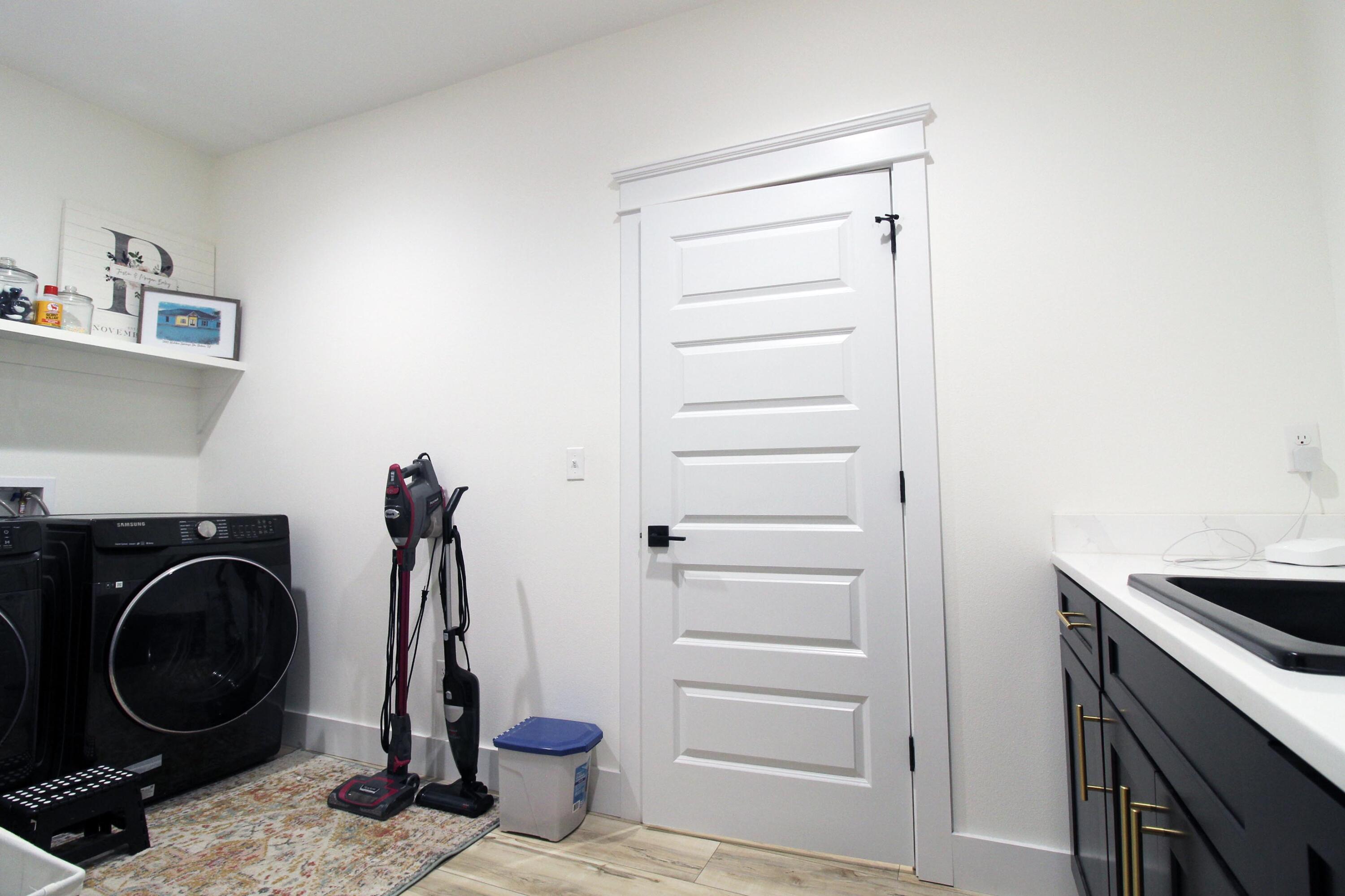 HIDDEN SPRINGS - Residential