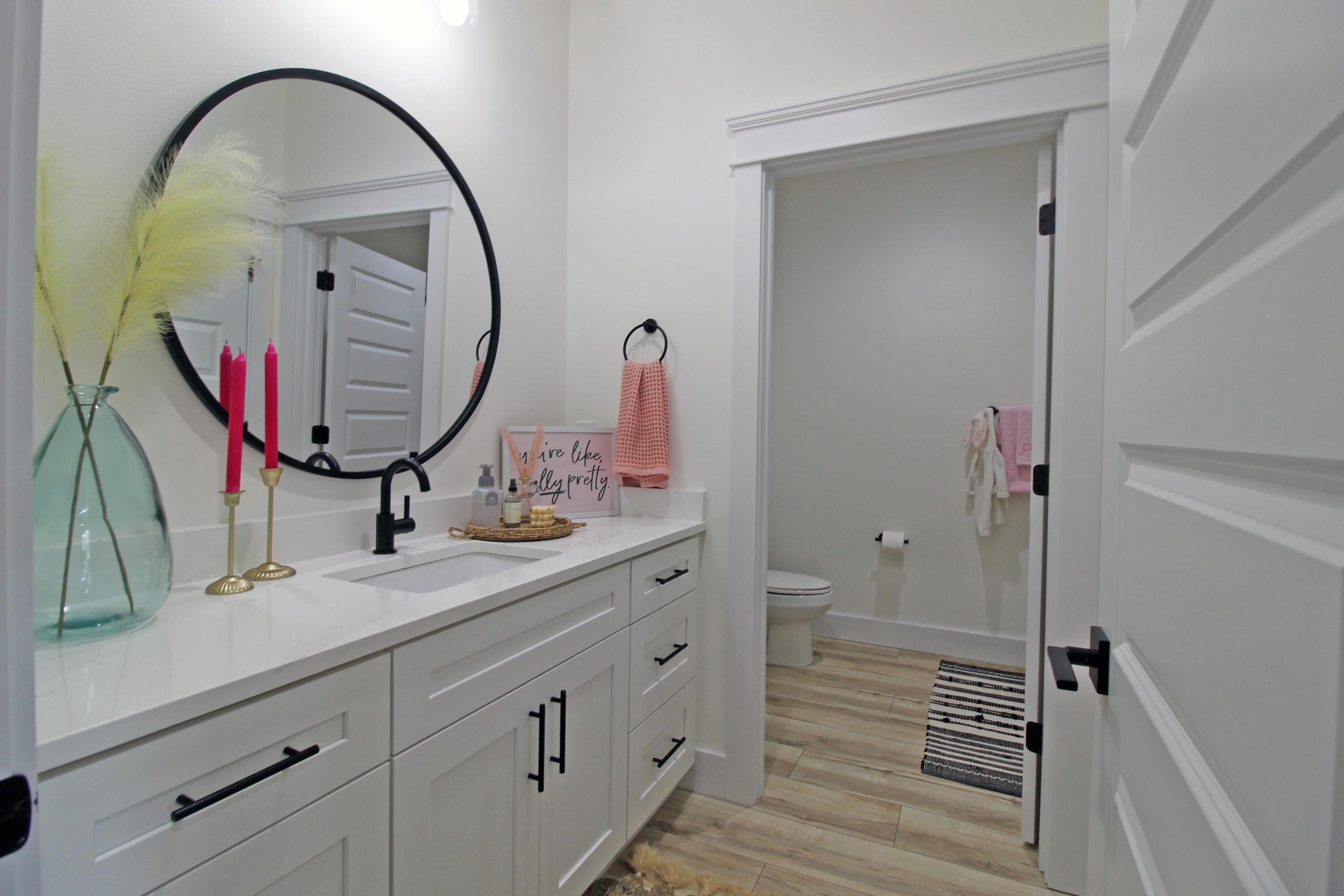 HIDDEN SPRINGS - Residential