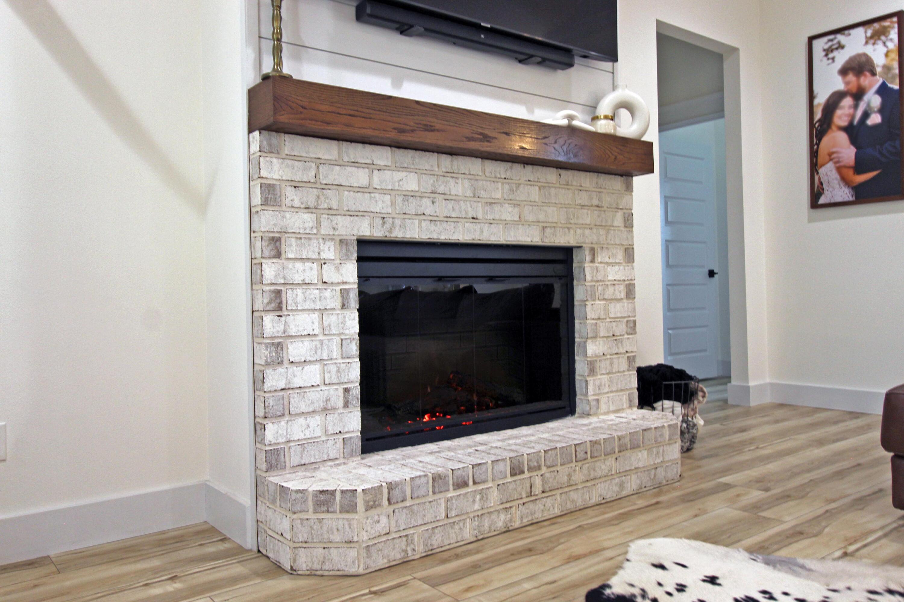 HIDDEN SPRINGS - Residential