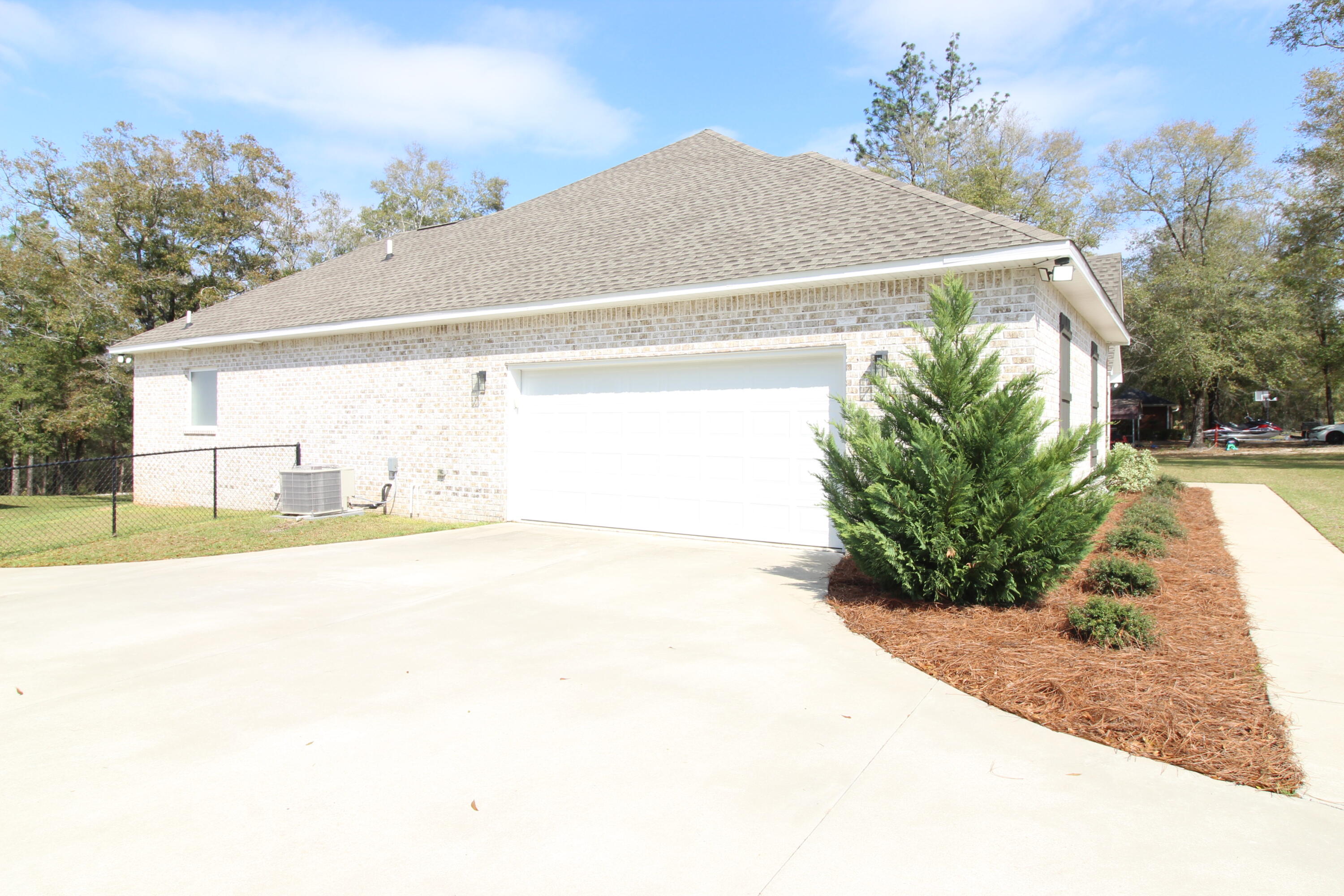 HIDDEN SPRINGS - Residential