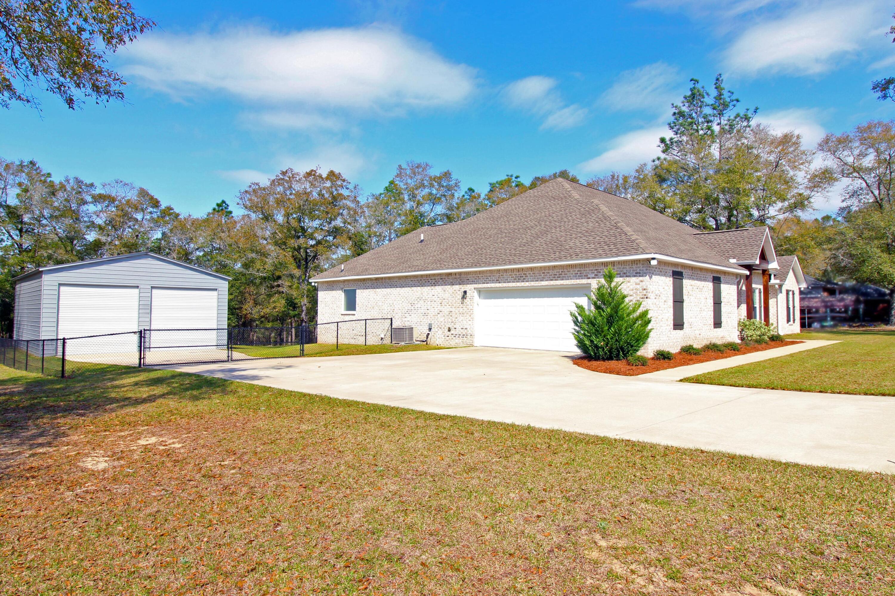 HIDDEN SPRINGS - Residential