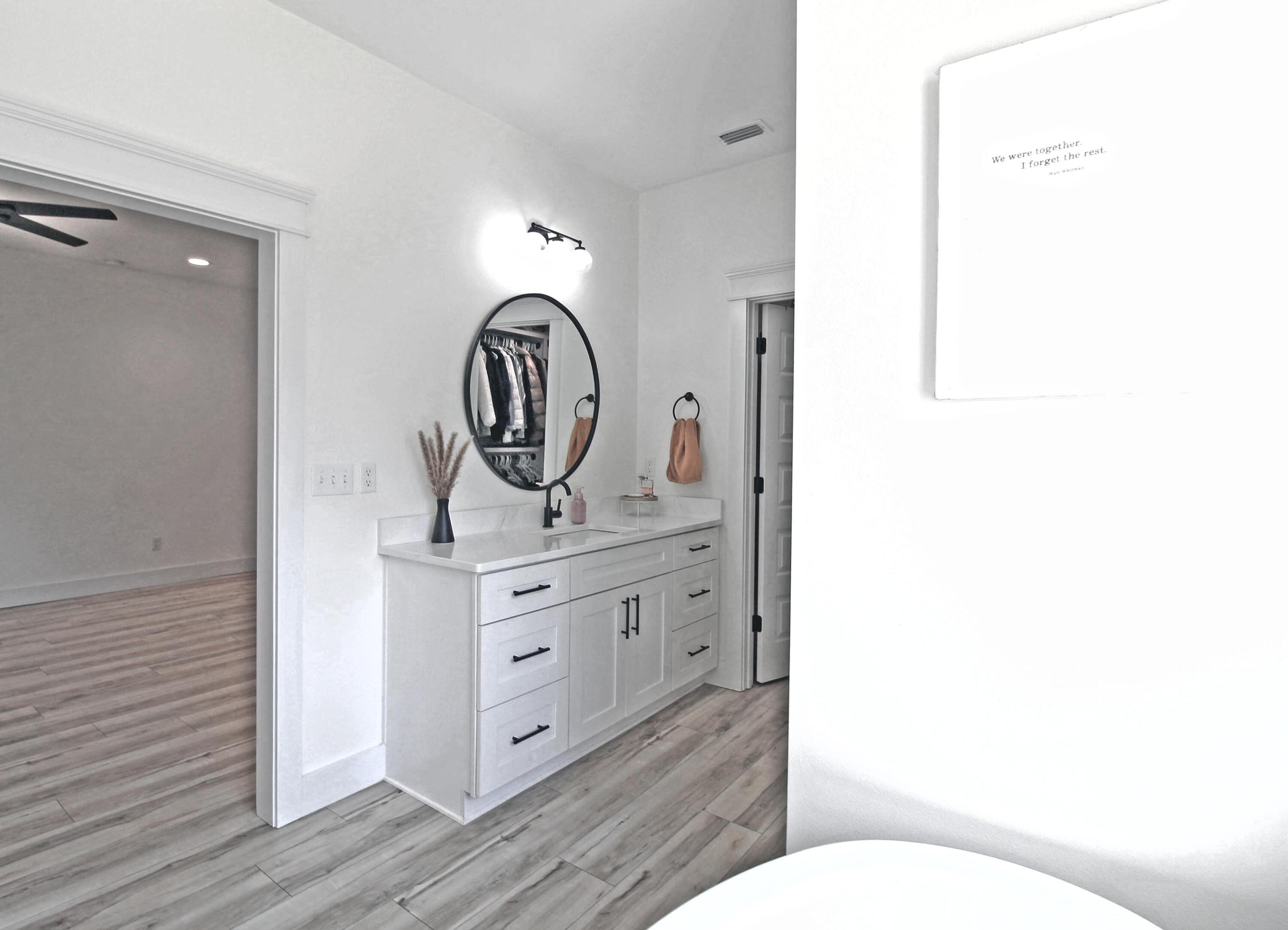 HIDDEN SPRINGS - Residential