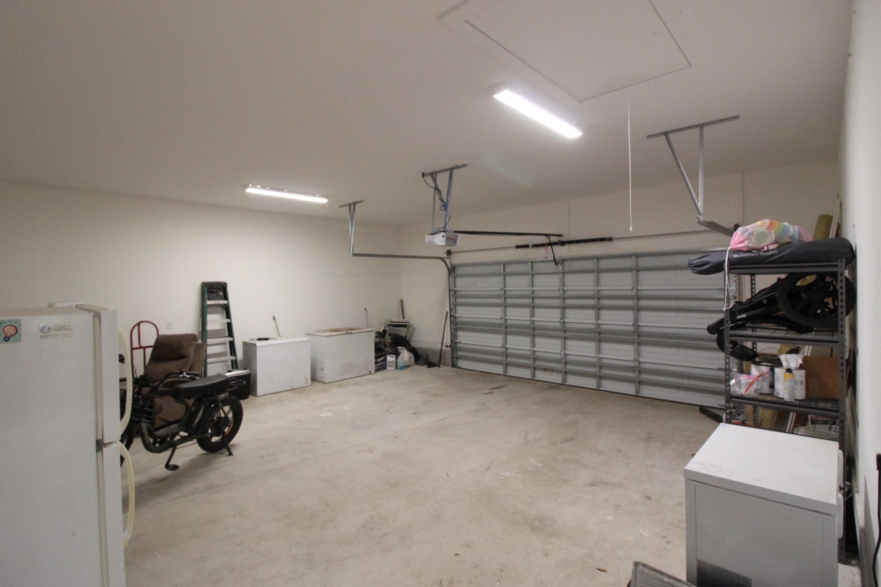 HIDDEN SPRINGS - Residential