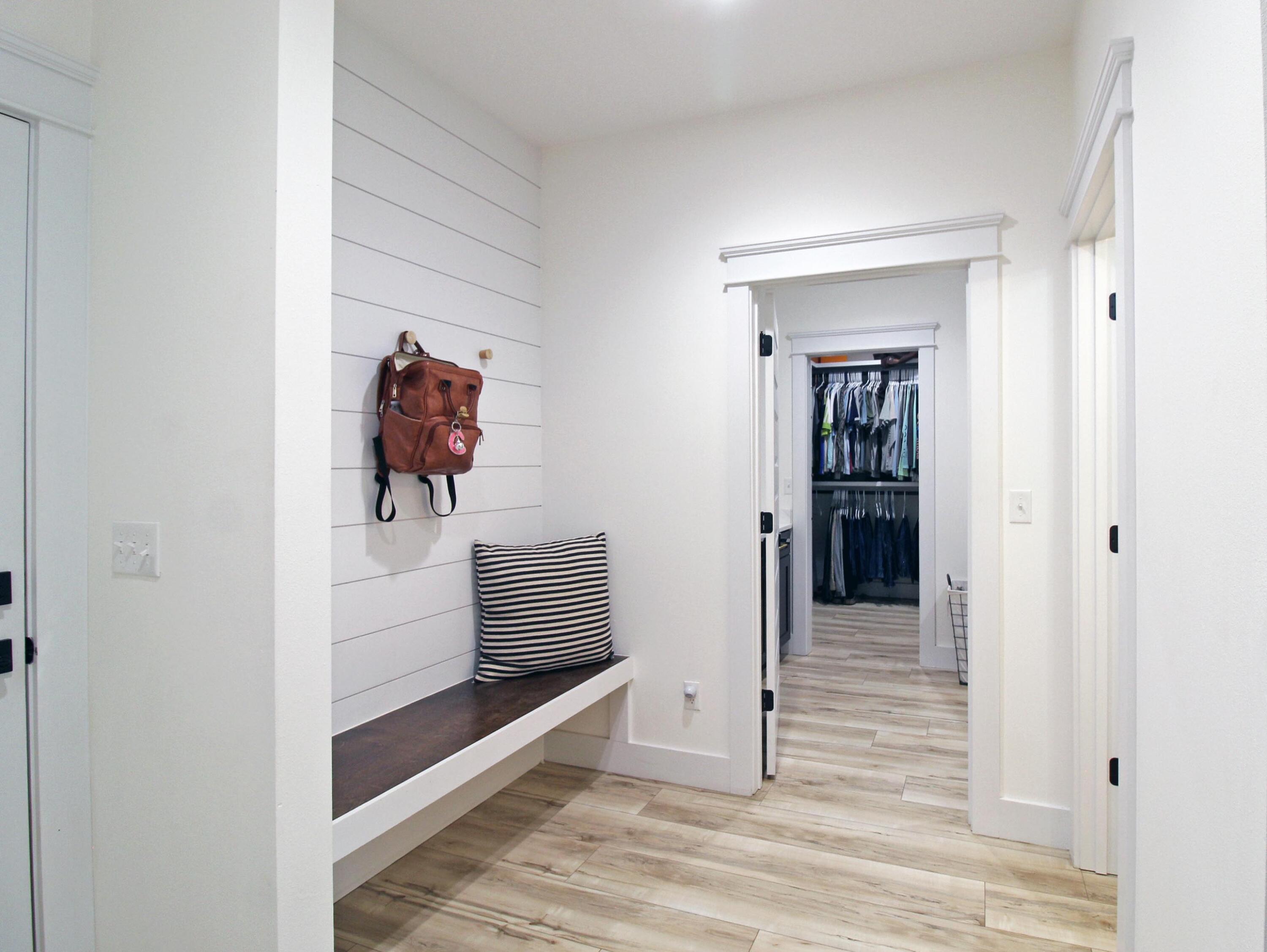 HIDDEN SPRINGS - Residential