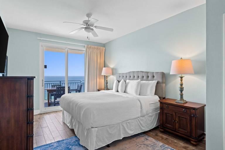 Sterling Breeze - Residential