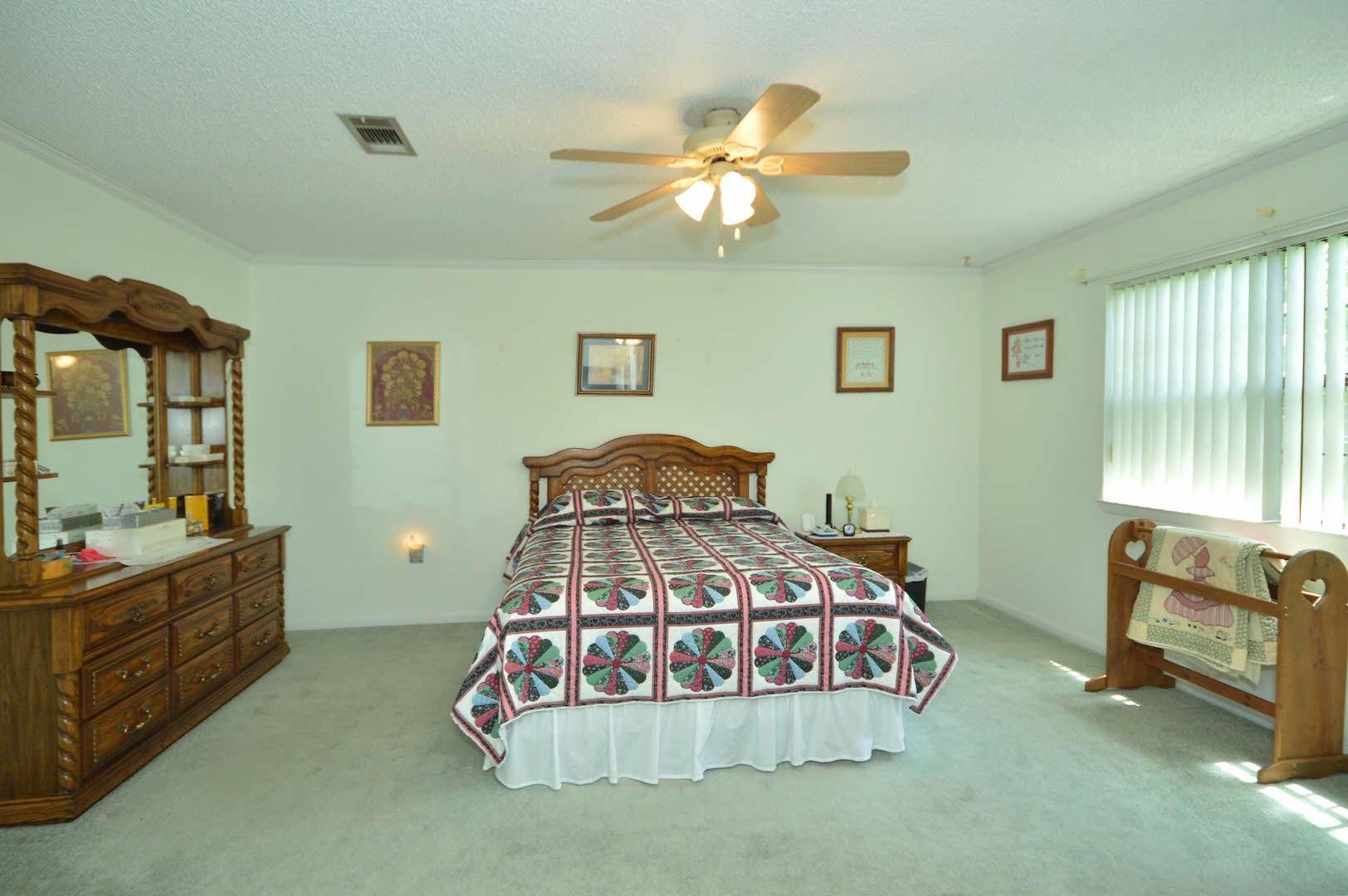 TANGLEWOOD S/D 1ST ADDN Lot 42 Blk A - Residential