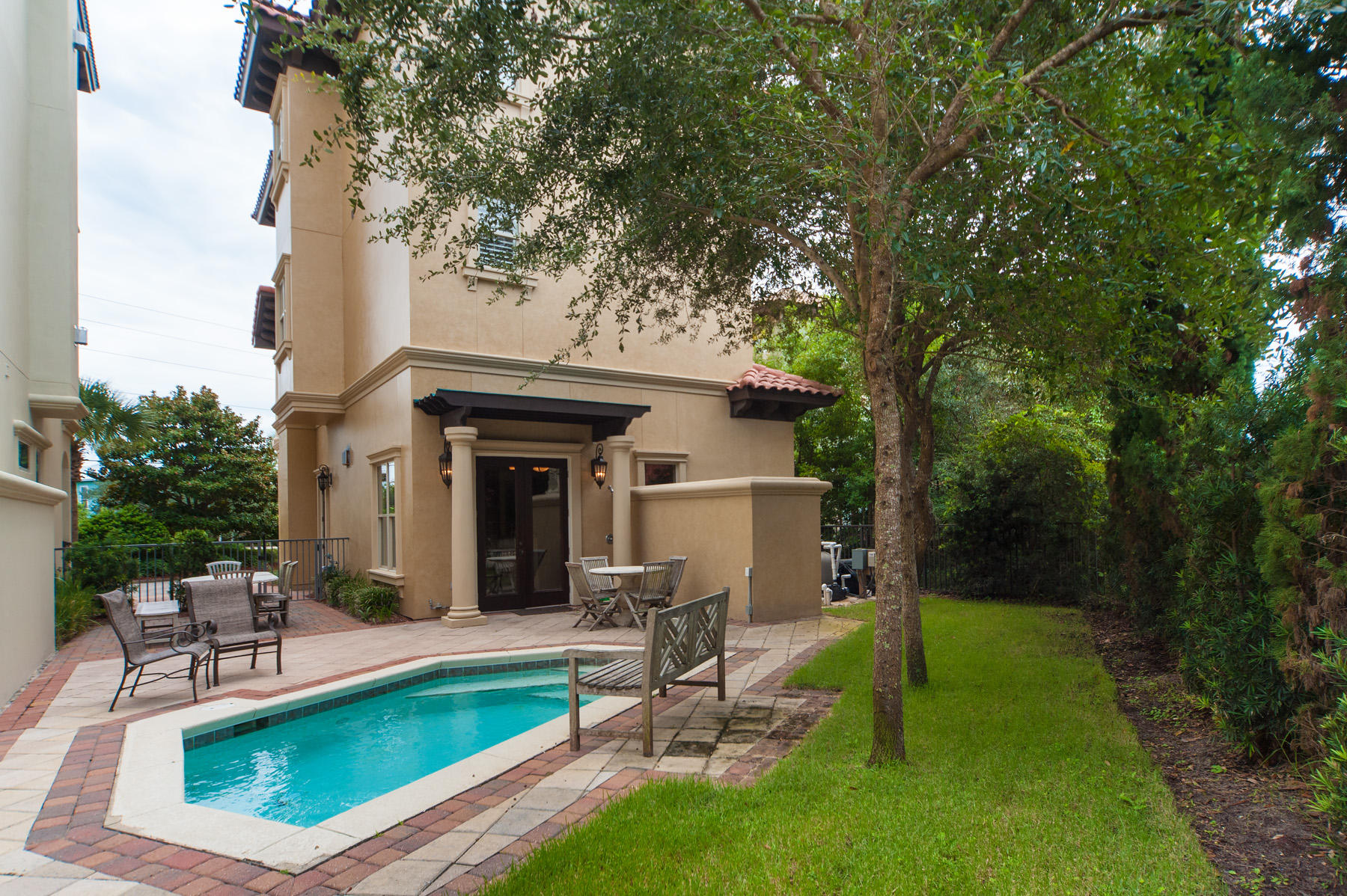 BLUE MOUNTAIN BEACH - Residential